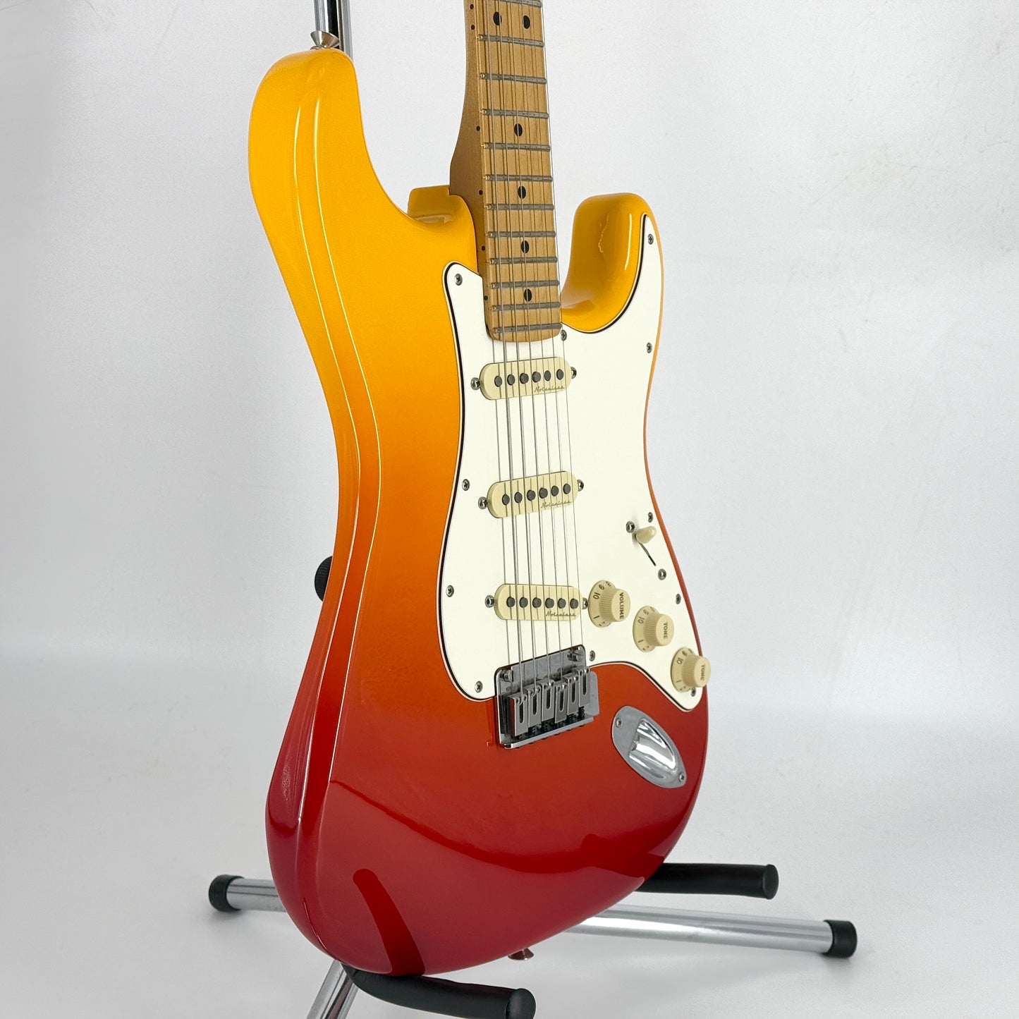 2021 Fender Player Plus Stratocaster – Tequila Sunrise