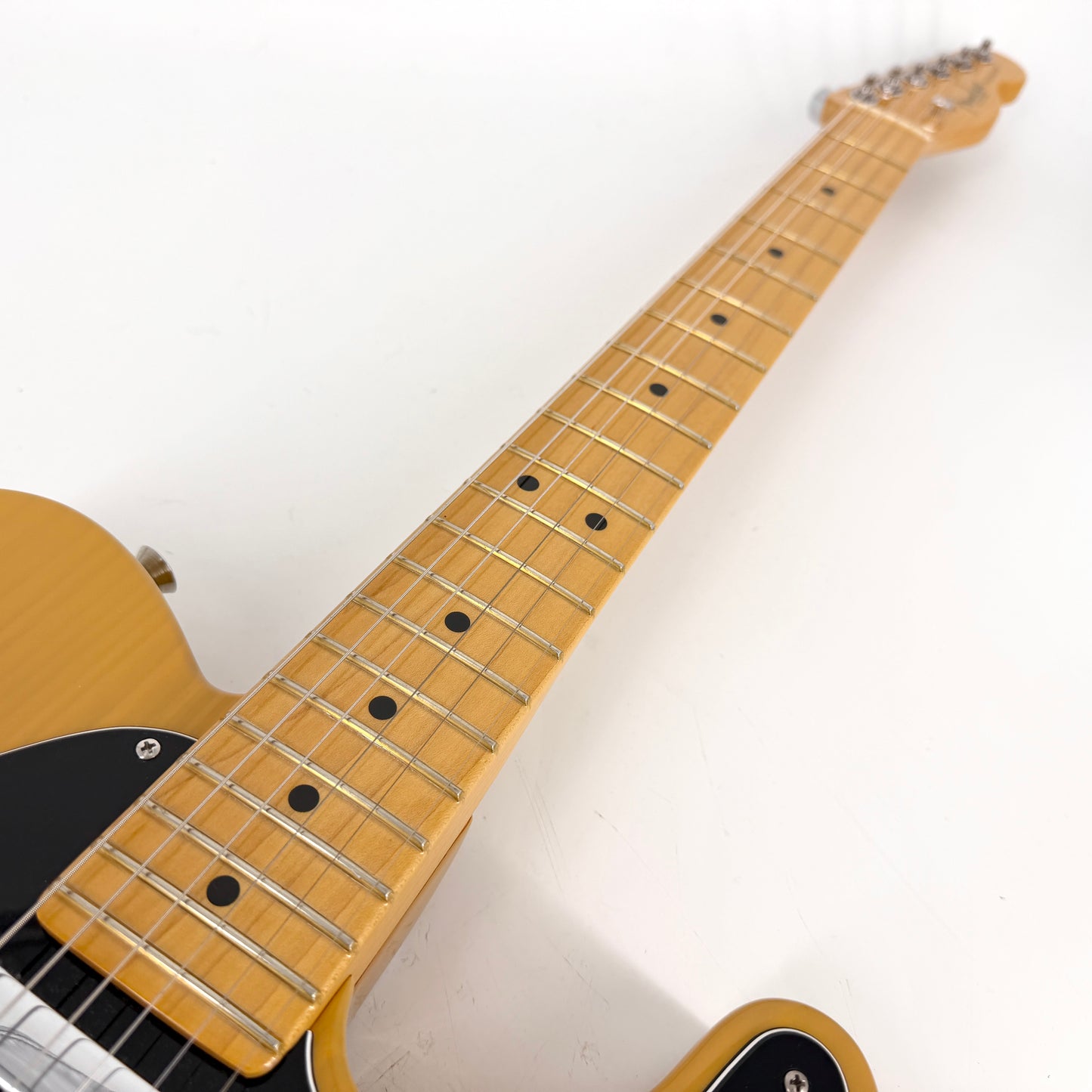 2021 Fender American Professional II Telecaster - Butterscotch Blonde