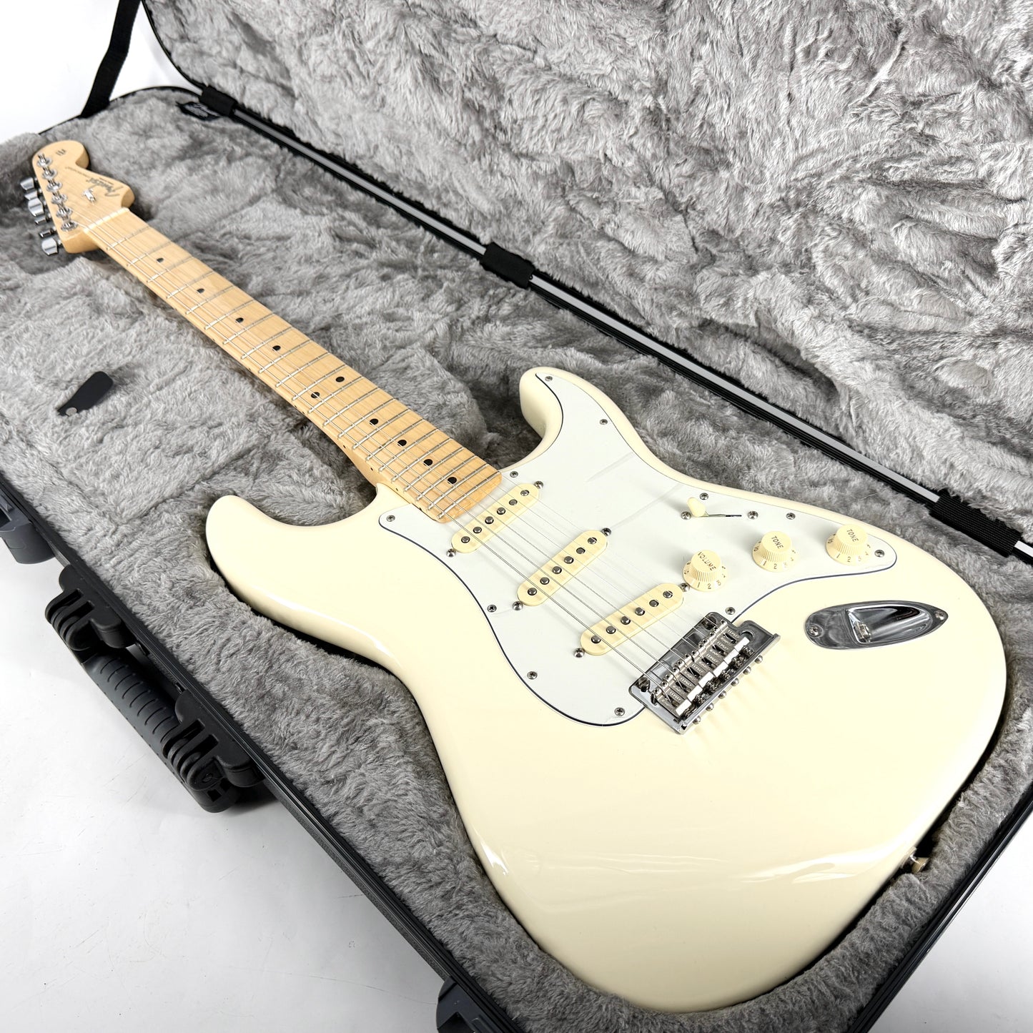 2020 Fender American Professional Stratocaster - Olympic White