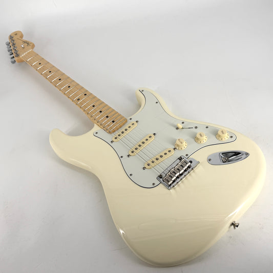 2020 Fender American Professional Stratocaster - Olympic White
