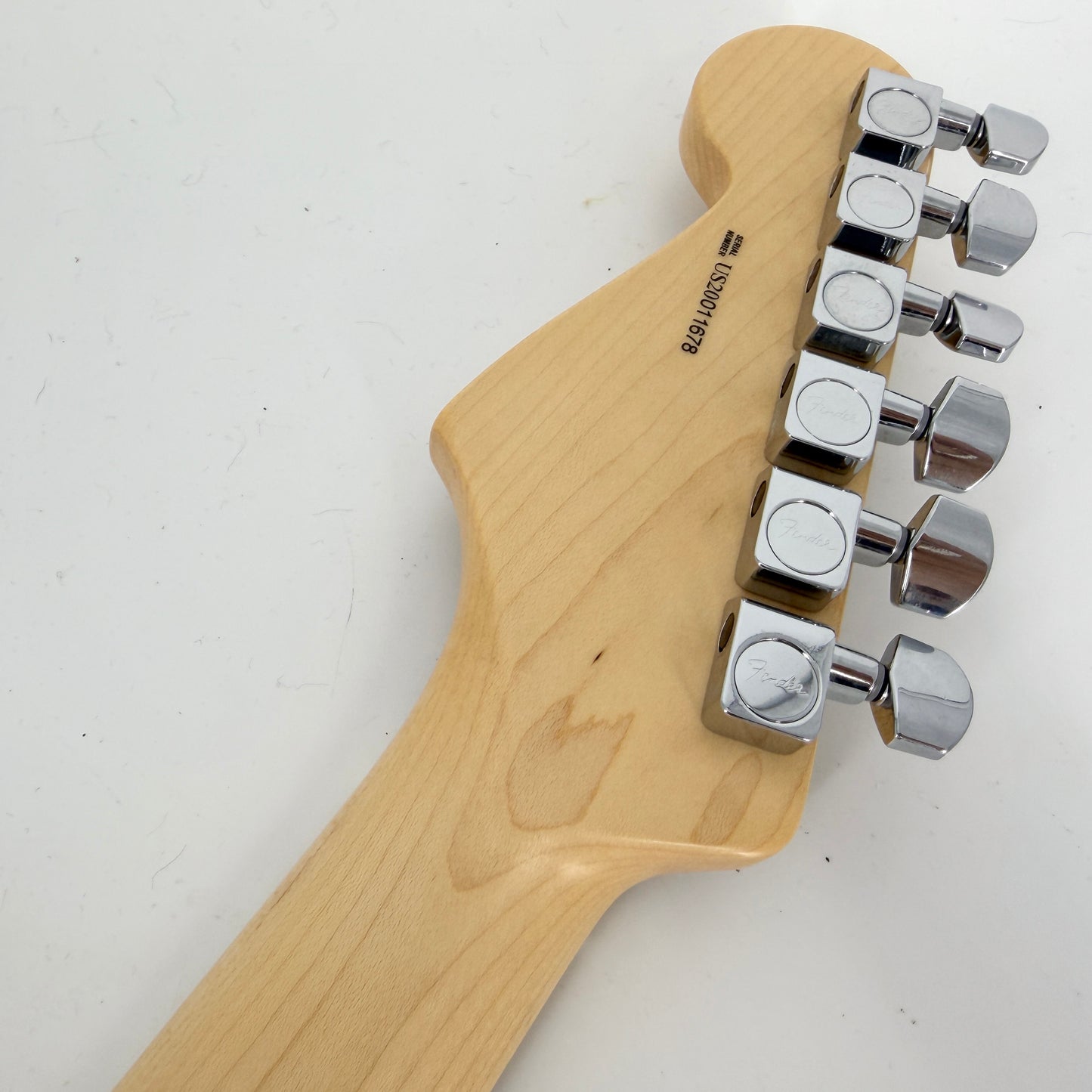 2020 Fender American Professional Stratocaster - Olympic White