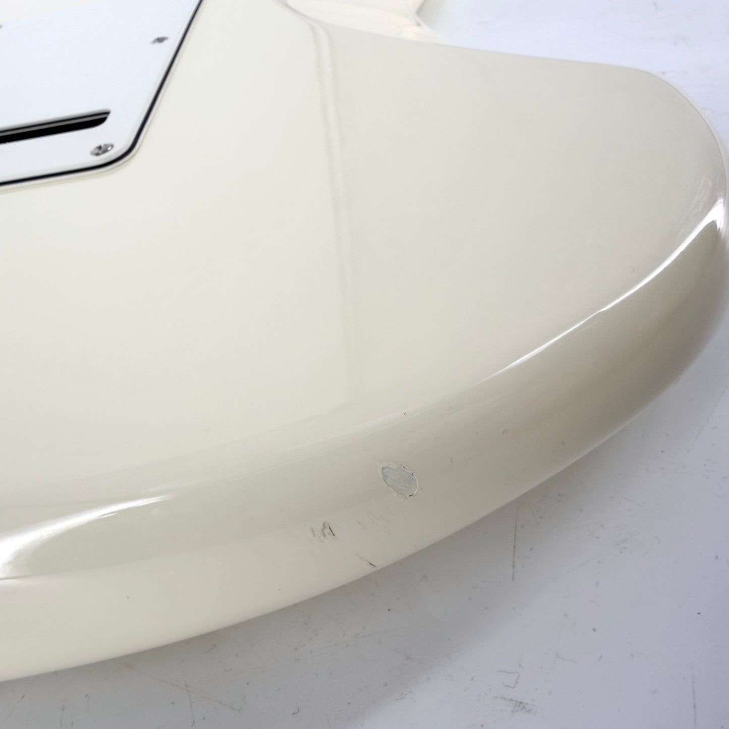2020 Fender American Professional Stratocaster - Olympic White