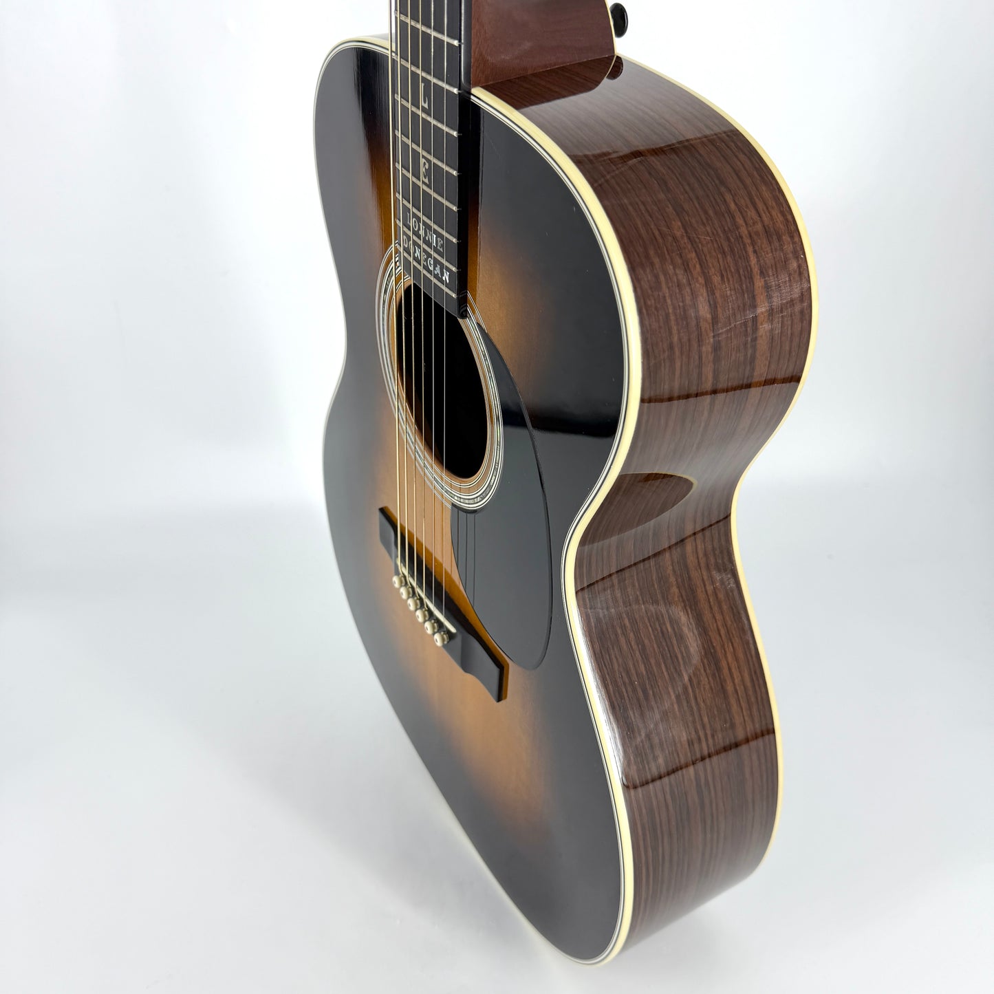 2003 Martin Lonnie Donegan Limited Edition 000-28LD - Sunburst