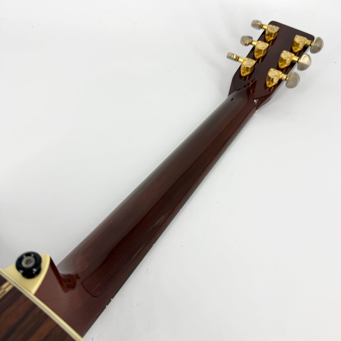 2003 Martin Lonnie Donegan Limited Edition 000-28LD - Sunburst