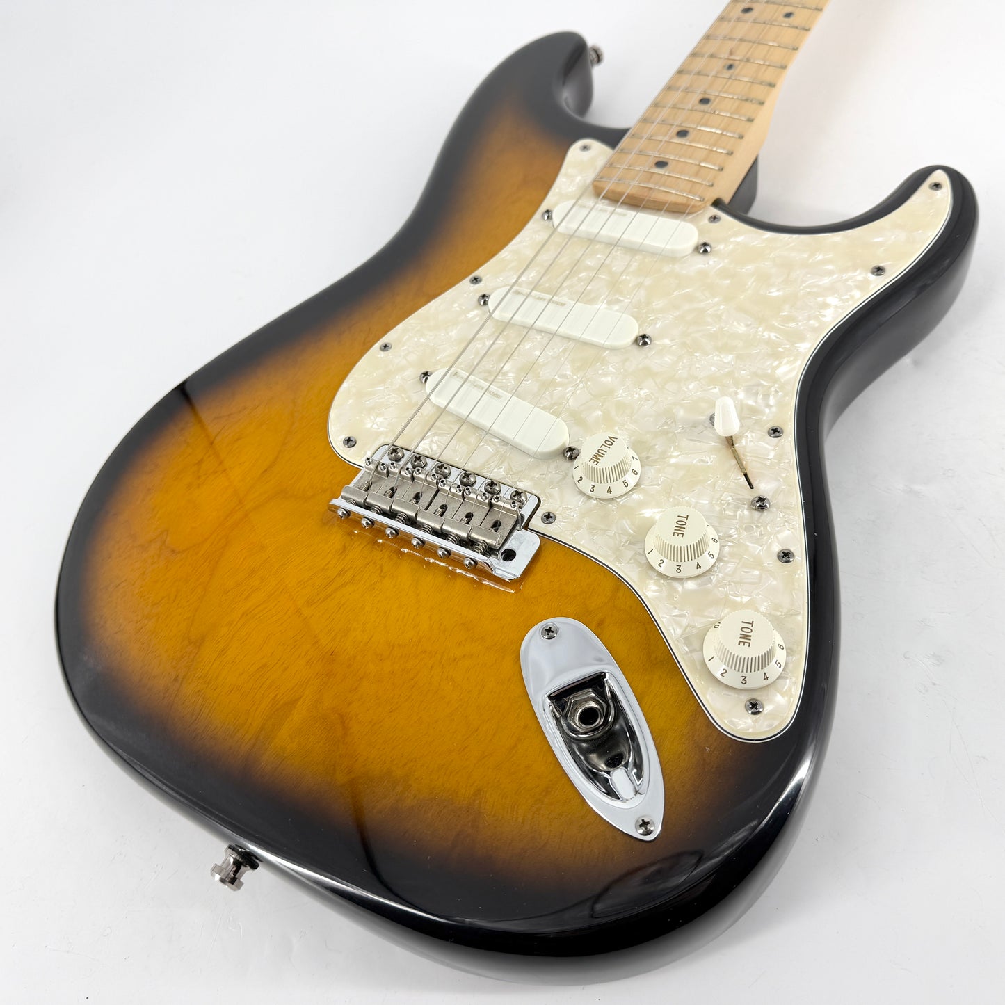 1995 Fender Buddy Guy Signature Stratocaster - 2-Tone Sunburst