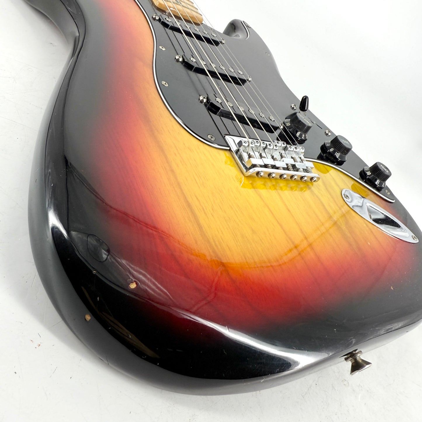 1979 Fender American Hardtail Stratocaster – Sunburst