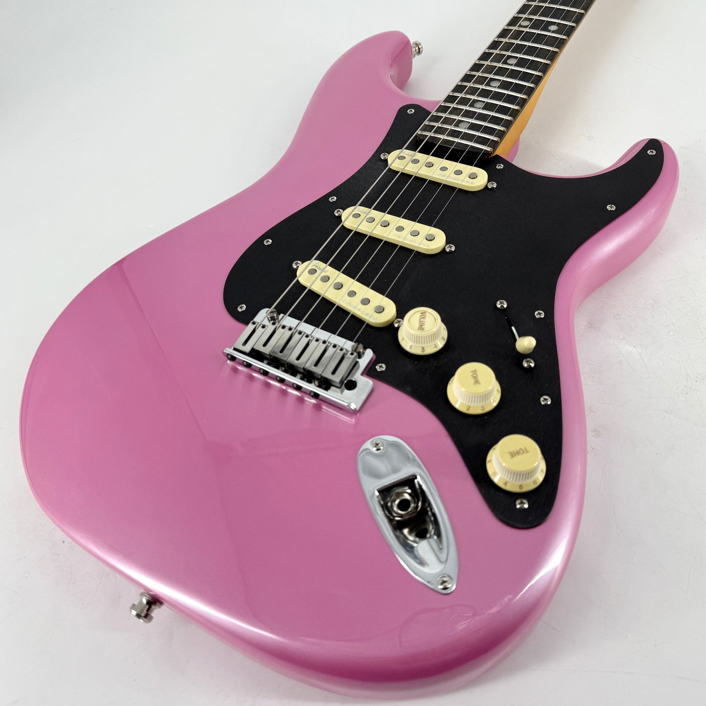 2023 Fender Limited Edition American Ultra Stratocaster - Bubble Gum Metallic