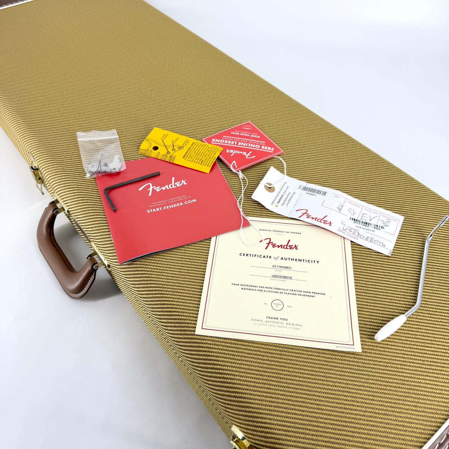 2023 Fender Eric Clapton Signature Stratocaster – Olympic White