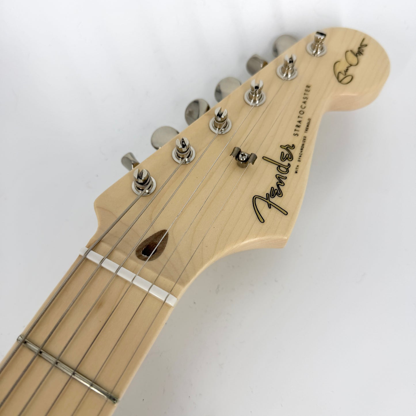 2023 Fender Eric Clapton Signature Stratocaster – Olympic White