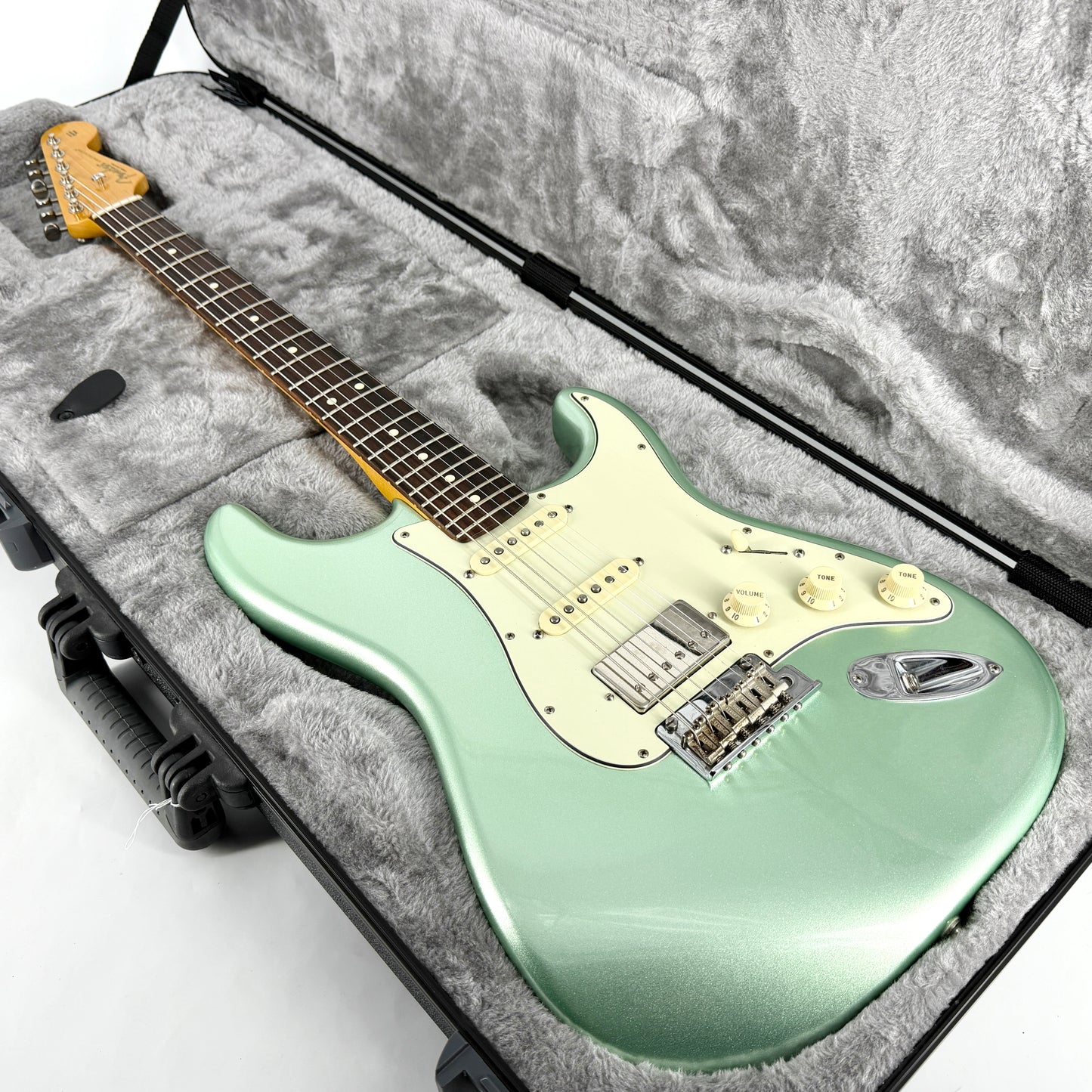 2021 Fender American Professional II Stratocaster – Mystic Surf Green