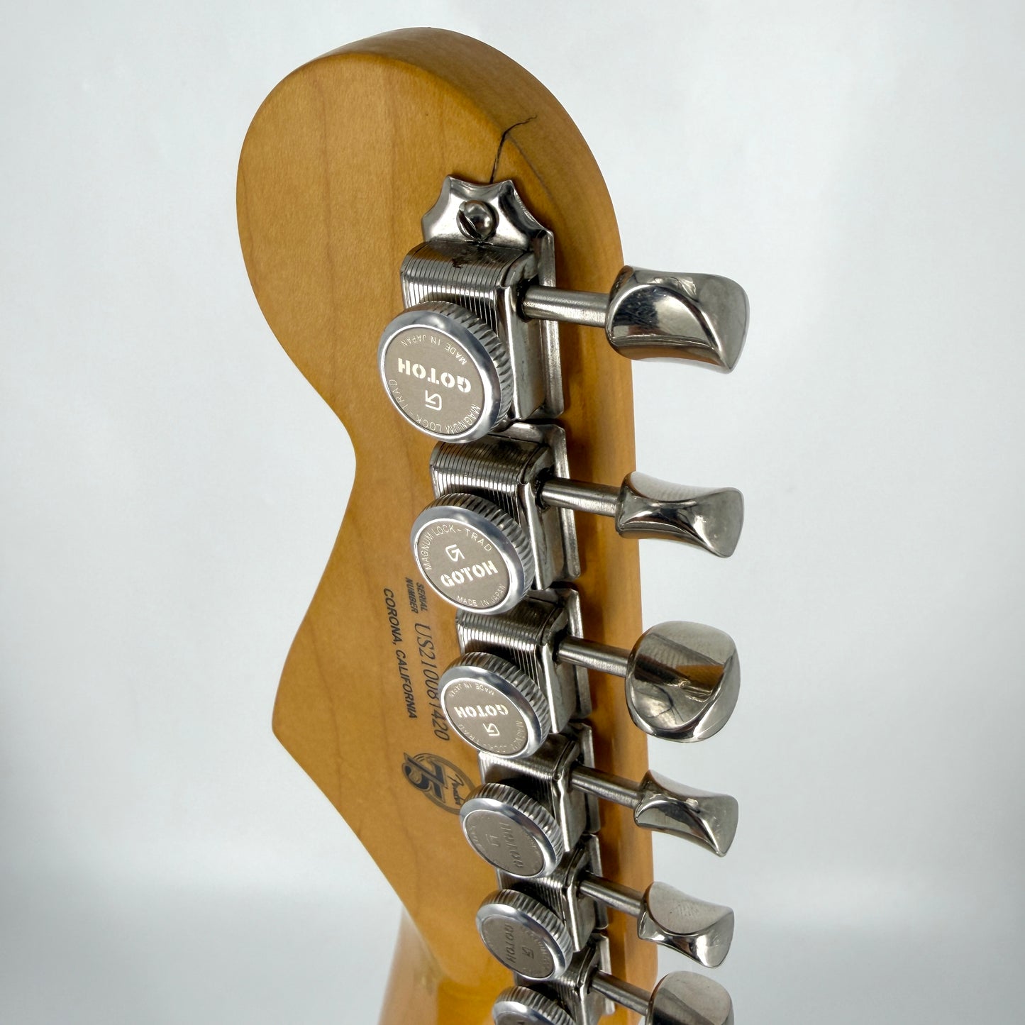 2021 Fender American Professional II Stratocaster – Mystic Surf Green