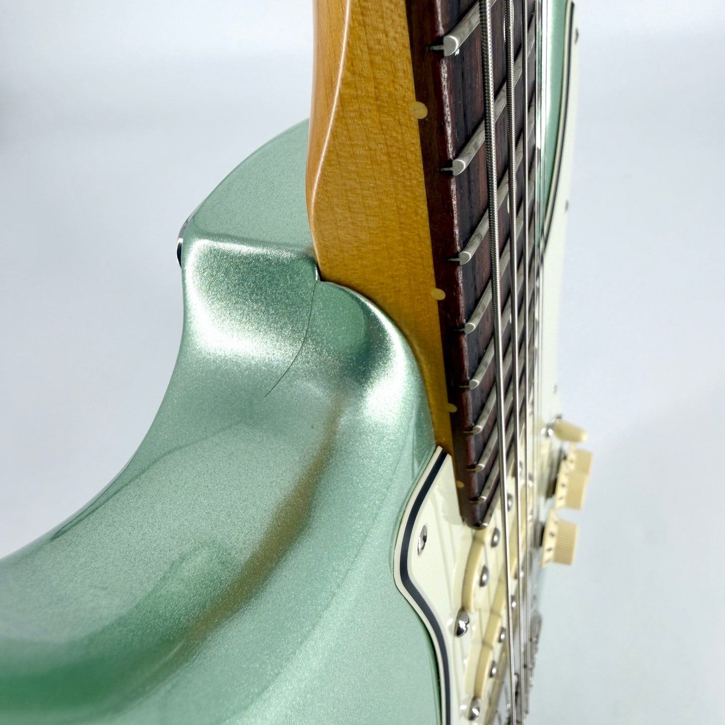 2021 Fender American Professional II Stratocaster – Mystic Surf Green