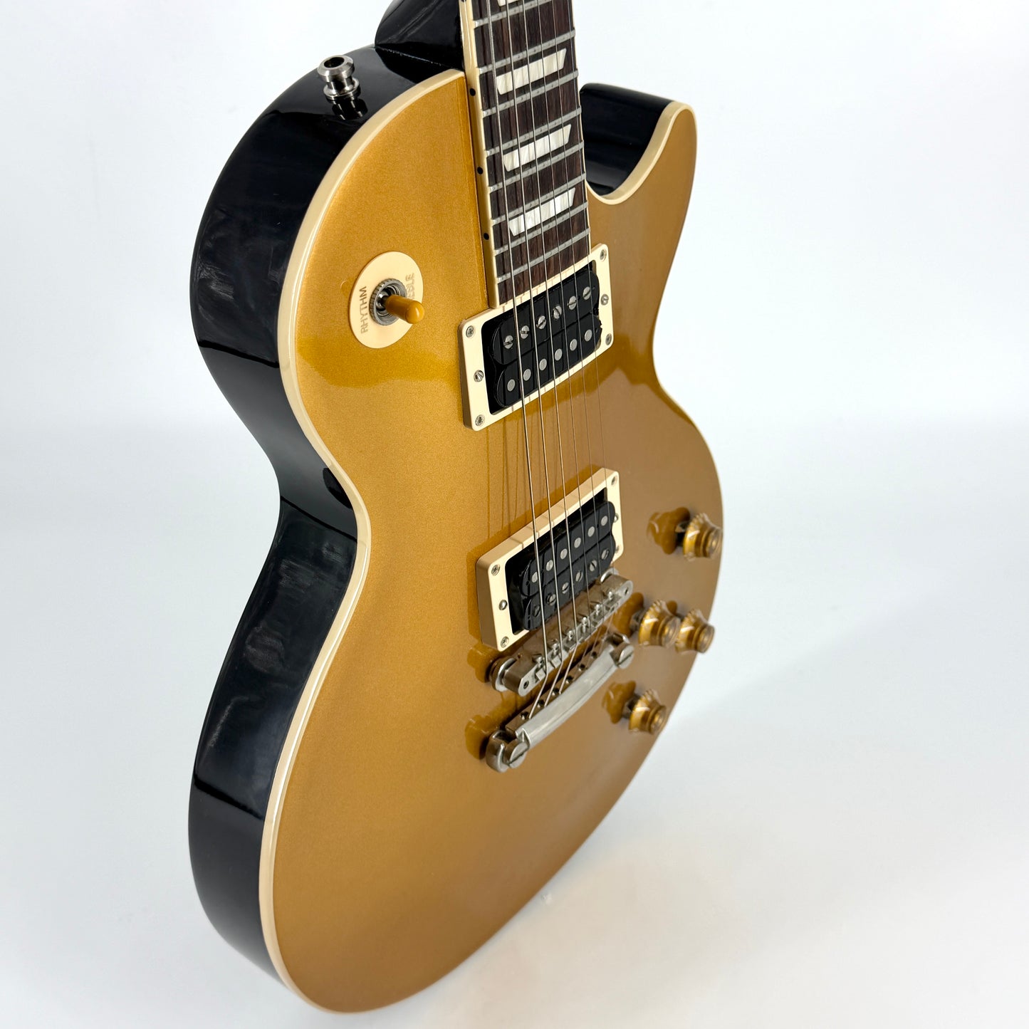 2022 Gibson Slash Victoria Les Paul Standard – Gold Top