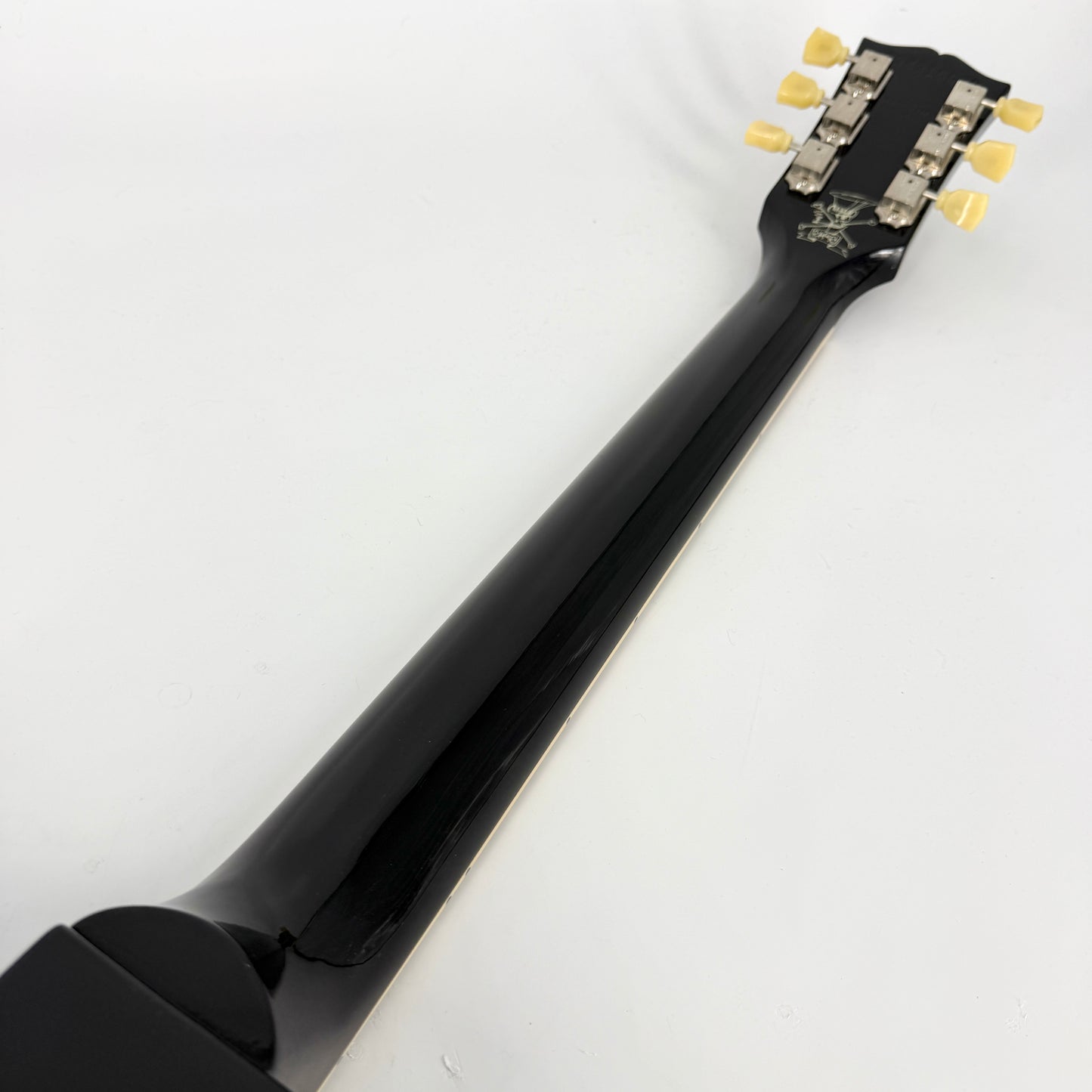 2022 Gibson Slash Victoria Les Paul Standard – Gold Top