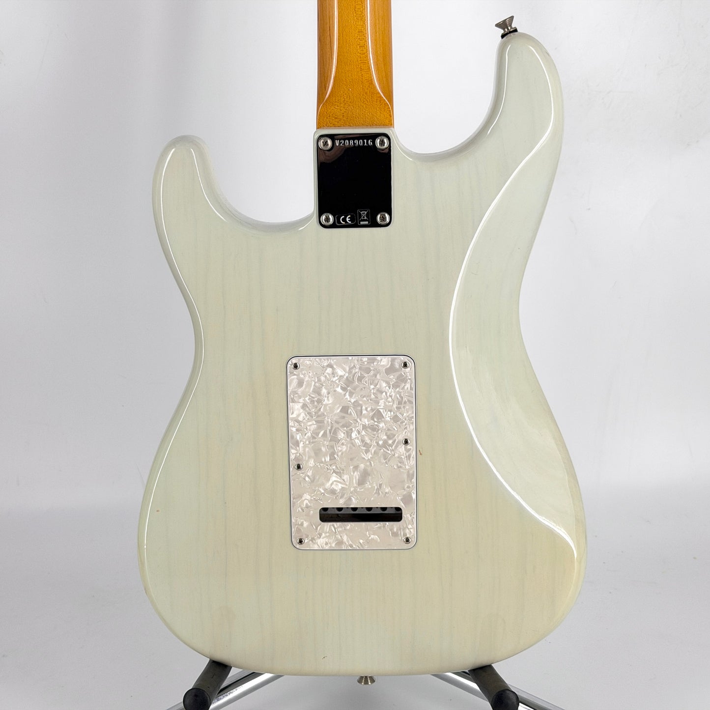 2020 Fender Kenny Wayne Shepherd American Signature Stratocaster – Transparant Faded Sonic Blue