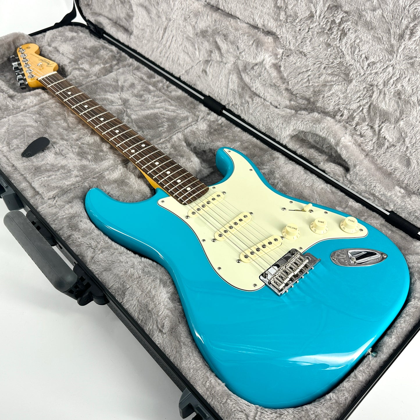 2022 Fender American Professional II Stratocaster – Miami Blue