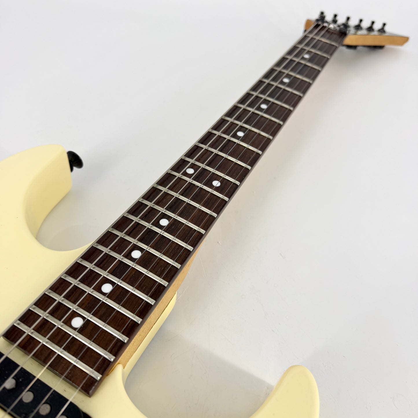 1990 Charvel 375 Deluxe – Pearl White