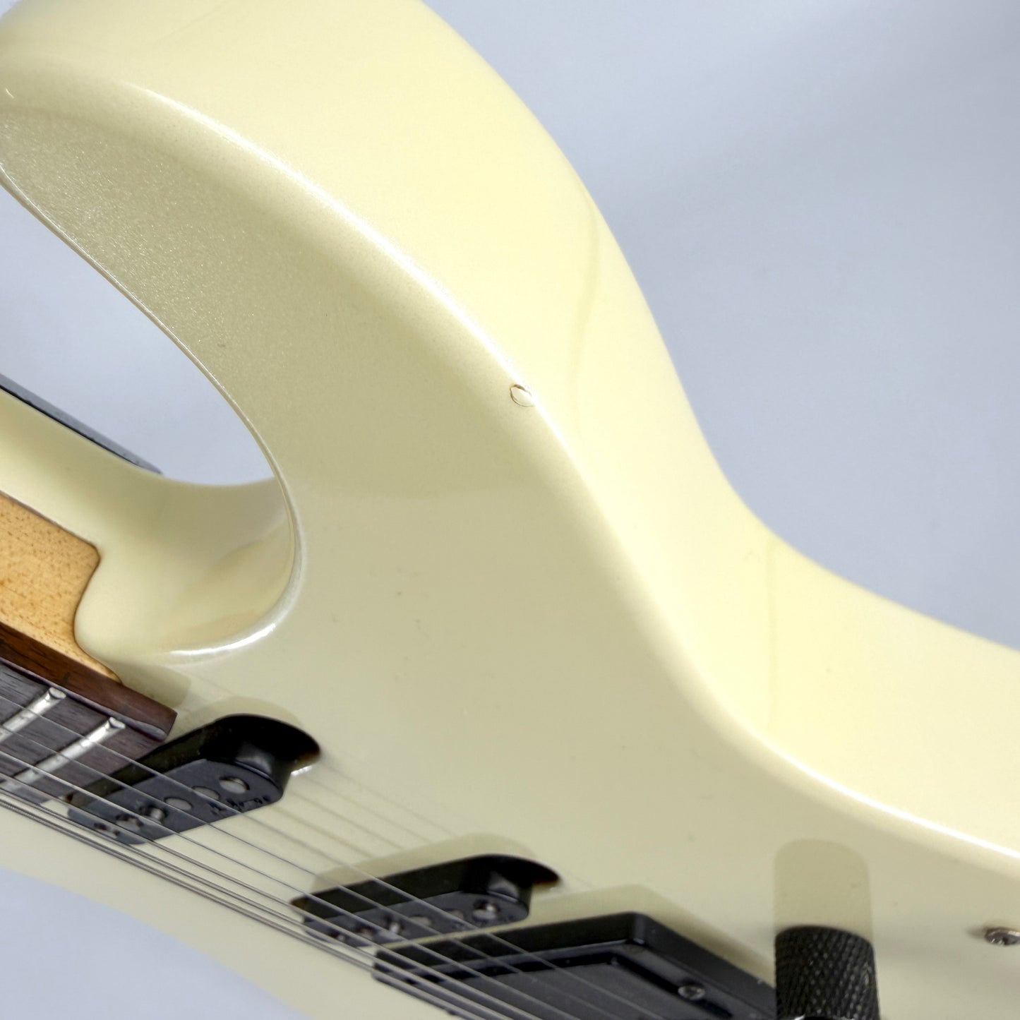 1990 Charvel 375 Deluxe – Pearl White