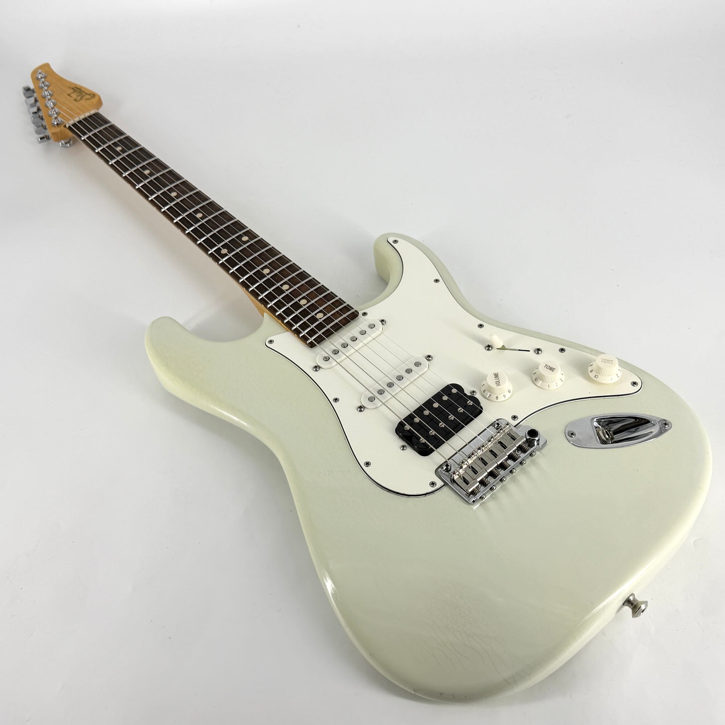 2023 Suhr Classic S Antique HSS - Olympic White