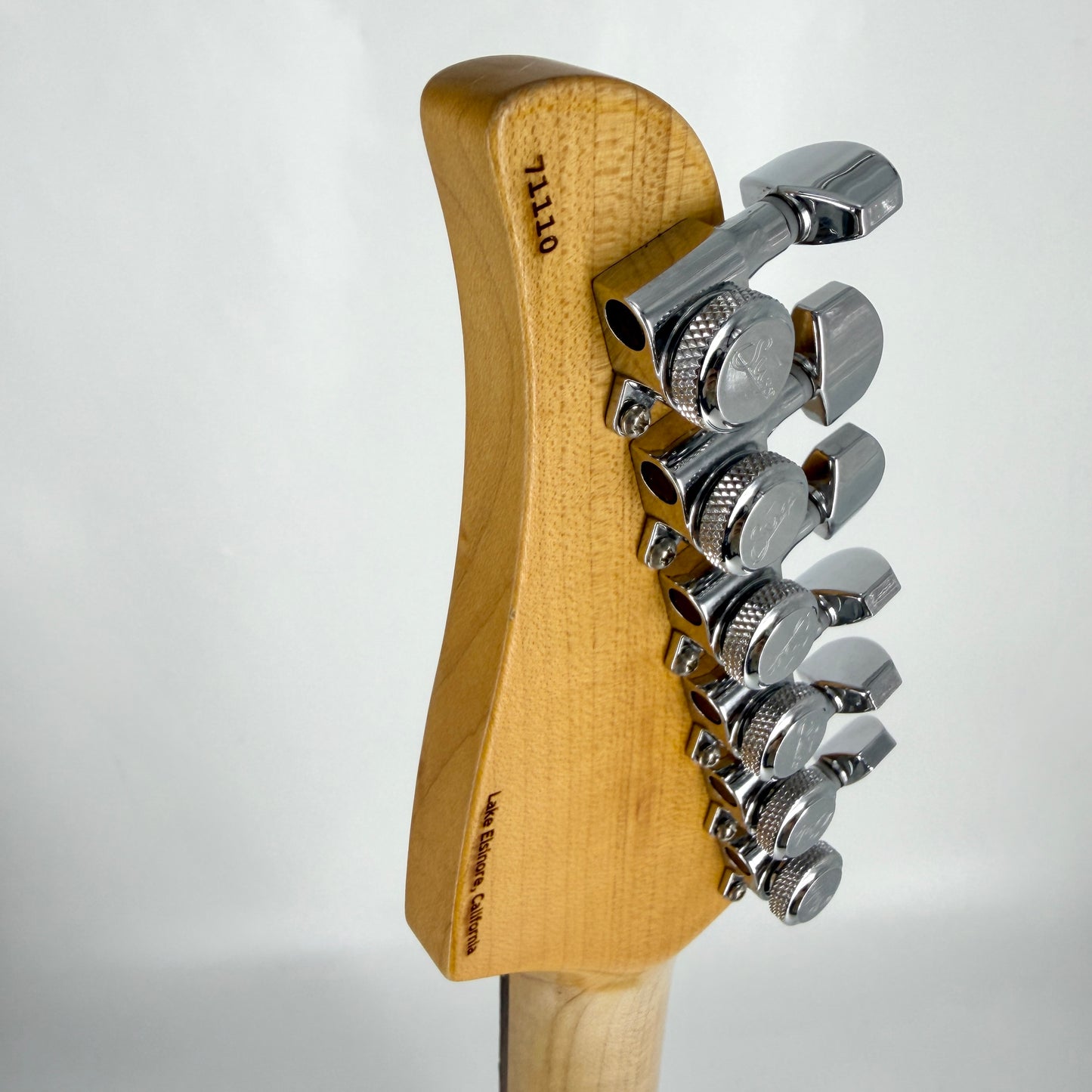 2023 Suhr Classic S Antique HSS - Olympic White