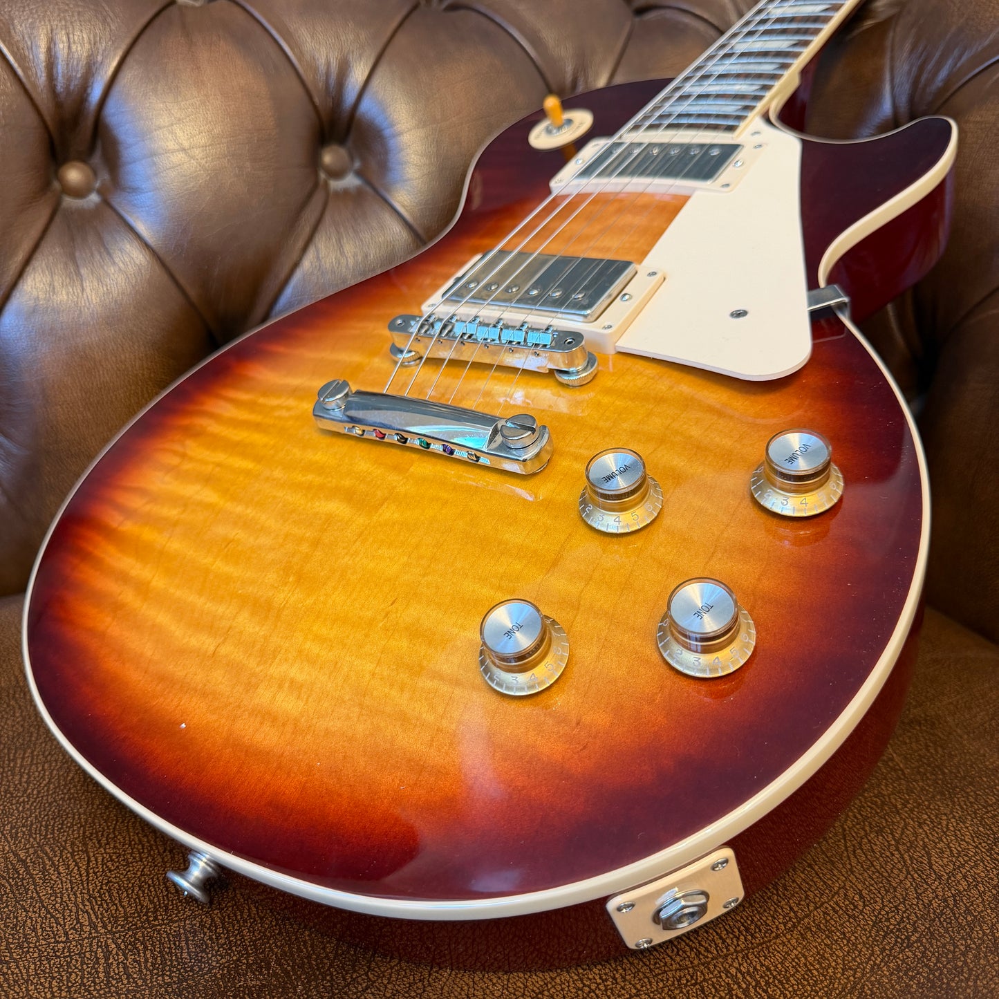 2024 Gibson Les Paul Standard 60s  – Bourbon Burst
