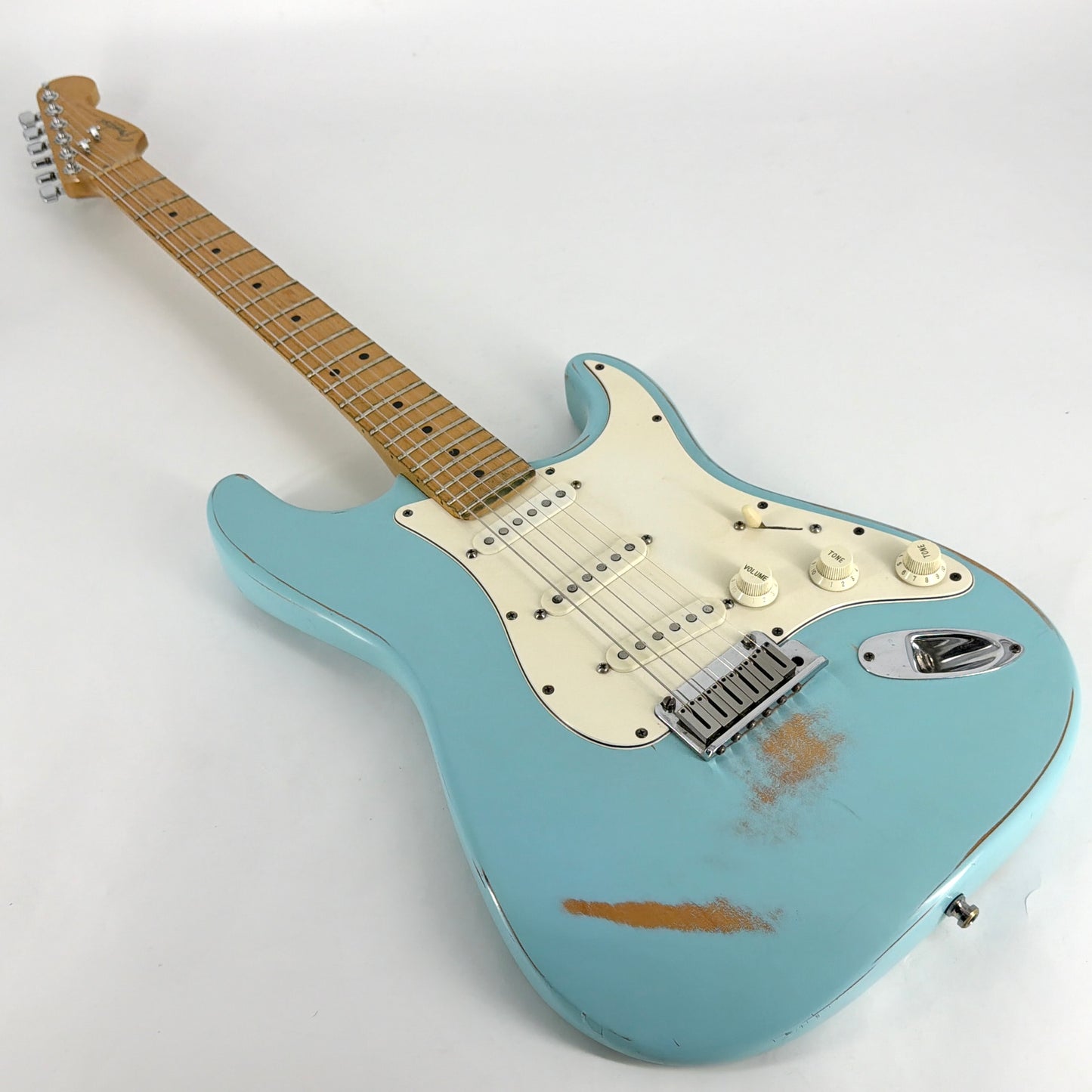 1995 Fender American Standard Stratocaster Relic - Daphne Blue