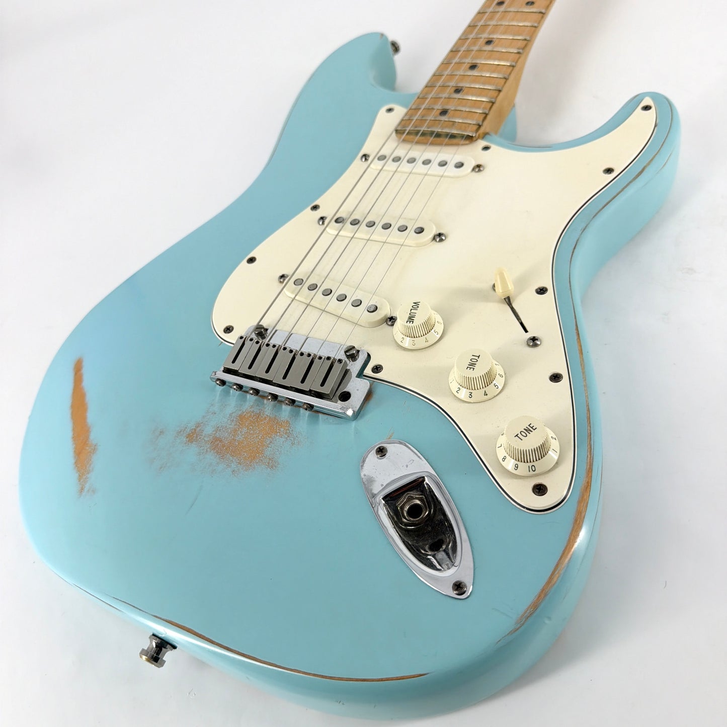 1995 Fender American Standard Stratocaster Relic - Daphne Blue