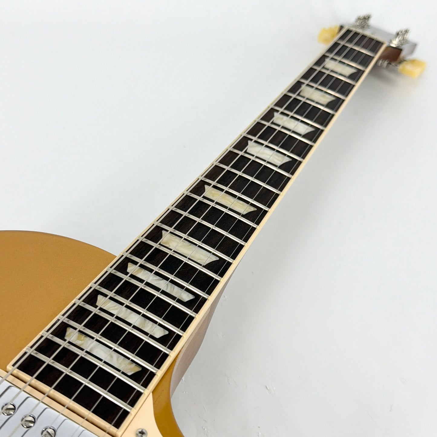 2025 Gibson Les Paul Studio - Goldtop