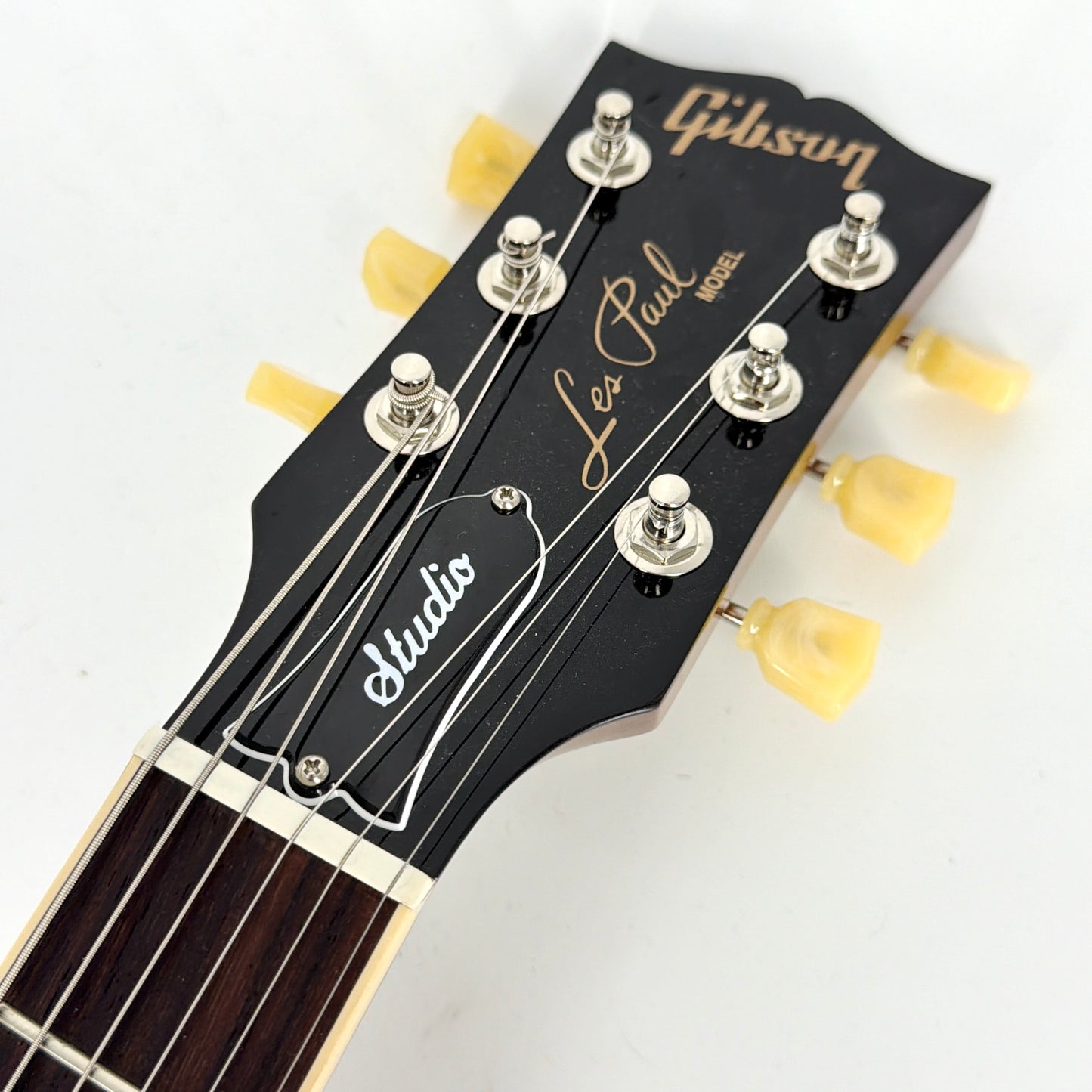 2025 Gibson Les Paul Studio - Goldtop