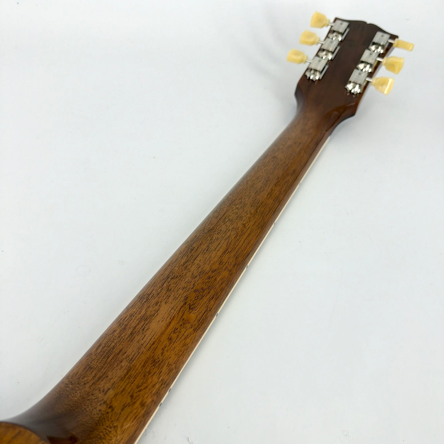 2025 Gibson Les Paul Studio - Goldtop