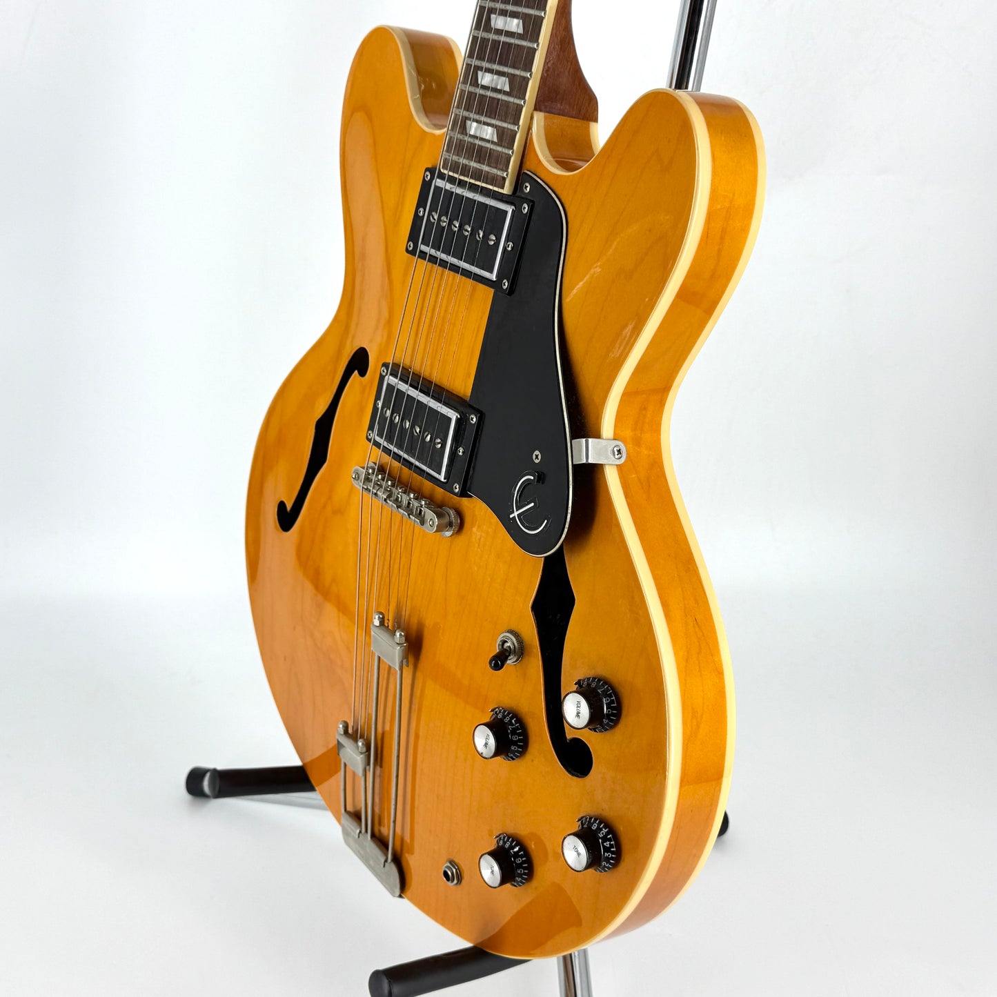2011 Epiphone Nick Valensi Signature Riviera P94 – Antique Natural