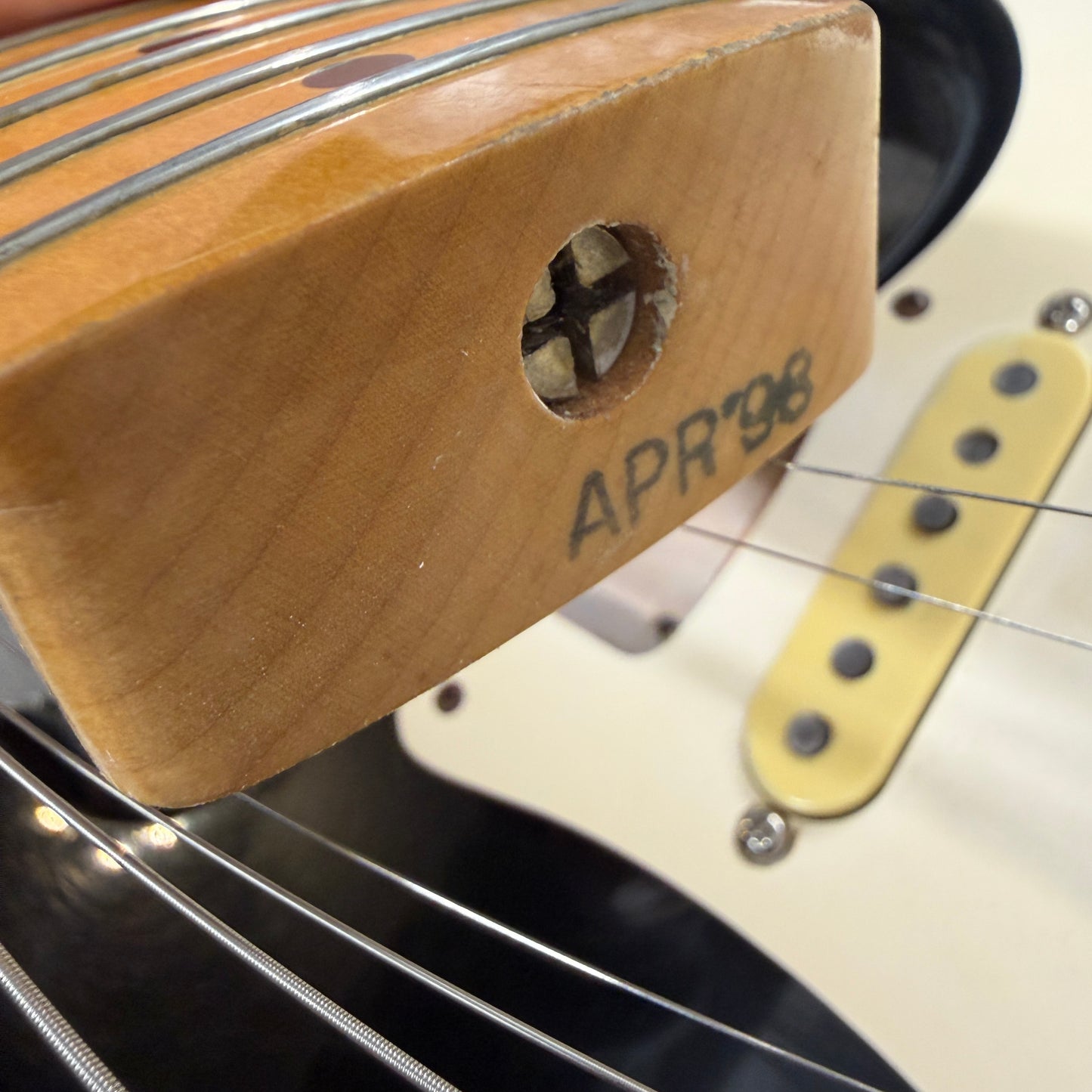 1998 Fender Japan ST-54 DEX2 Stratocaster - Black