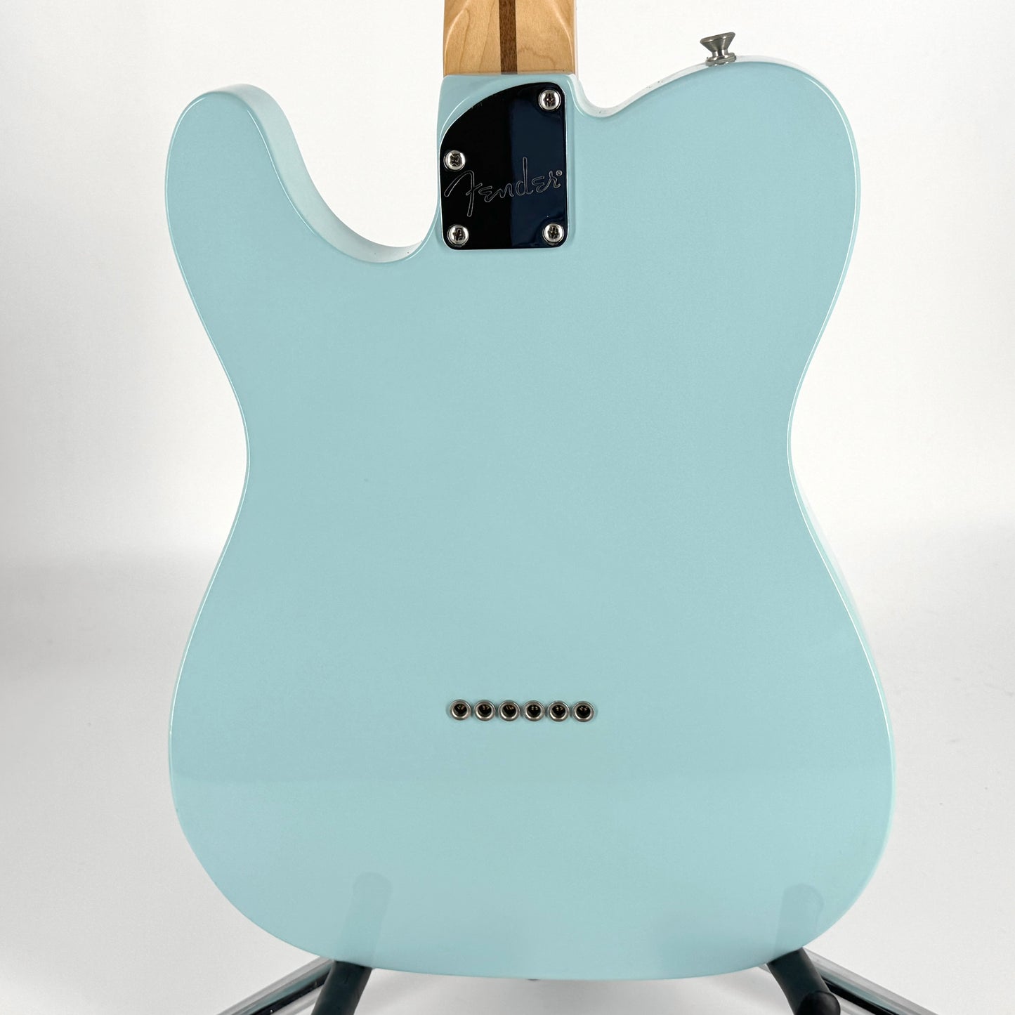 2017 Fender Deluxe Nashville Telecaster – Daphne Blue