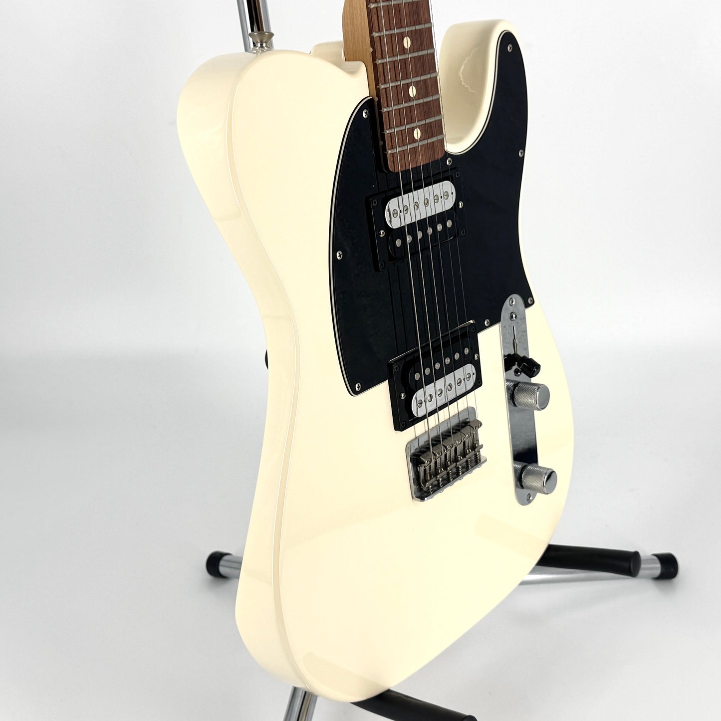 2016 Fender Standard Telecaster HH – Olympic White