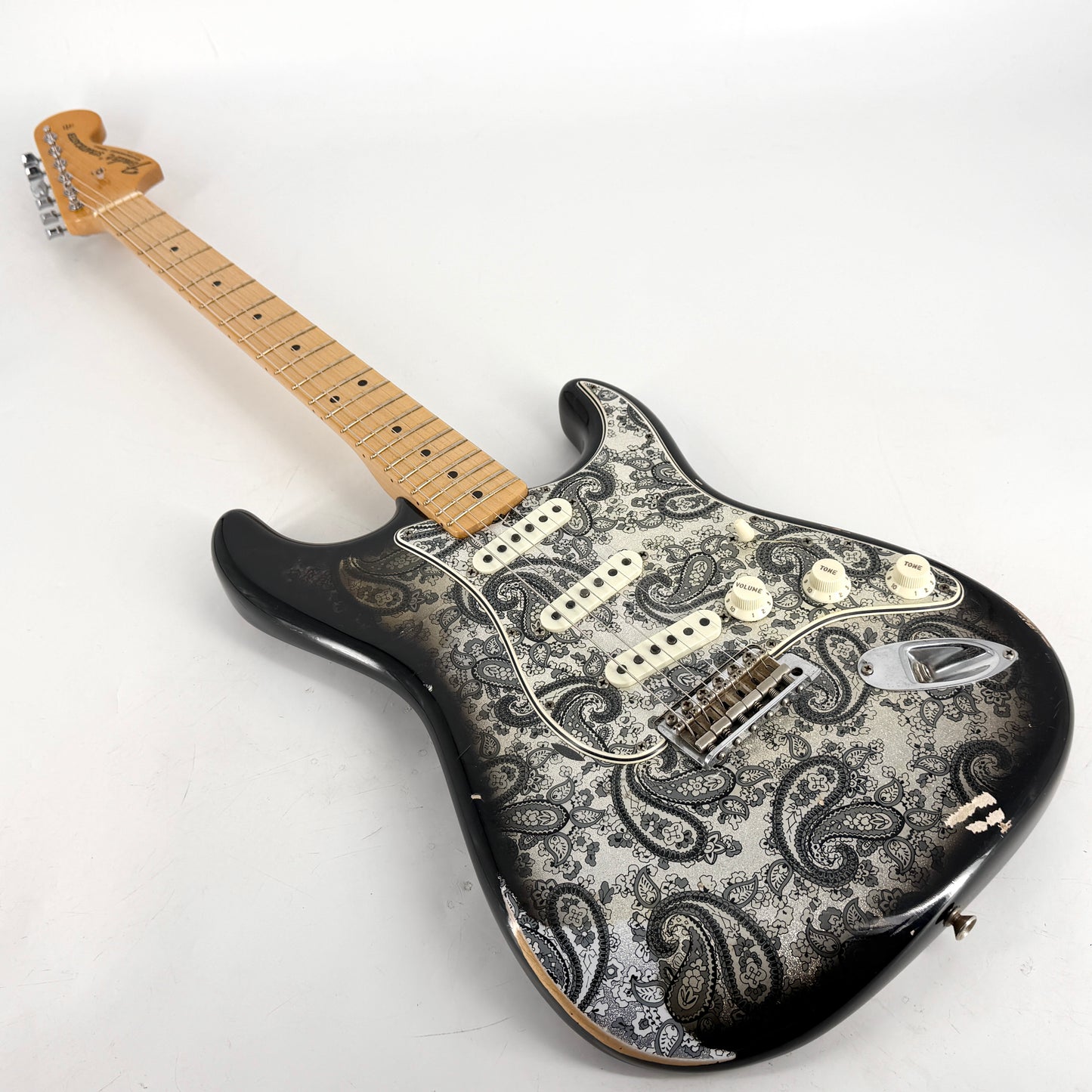 2018 Fender Custom Shop Limited Edition ’68 Stratocaster Relic - Black Paisley