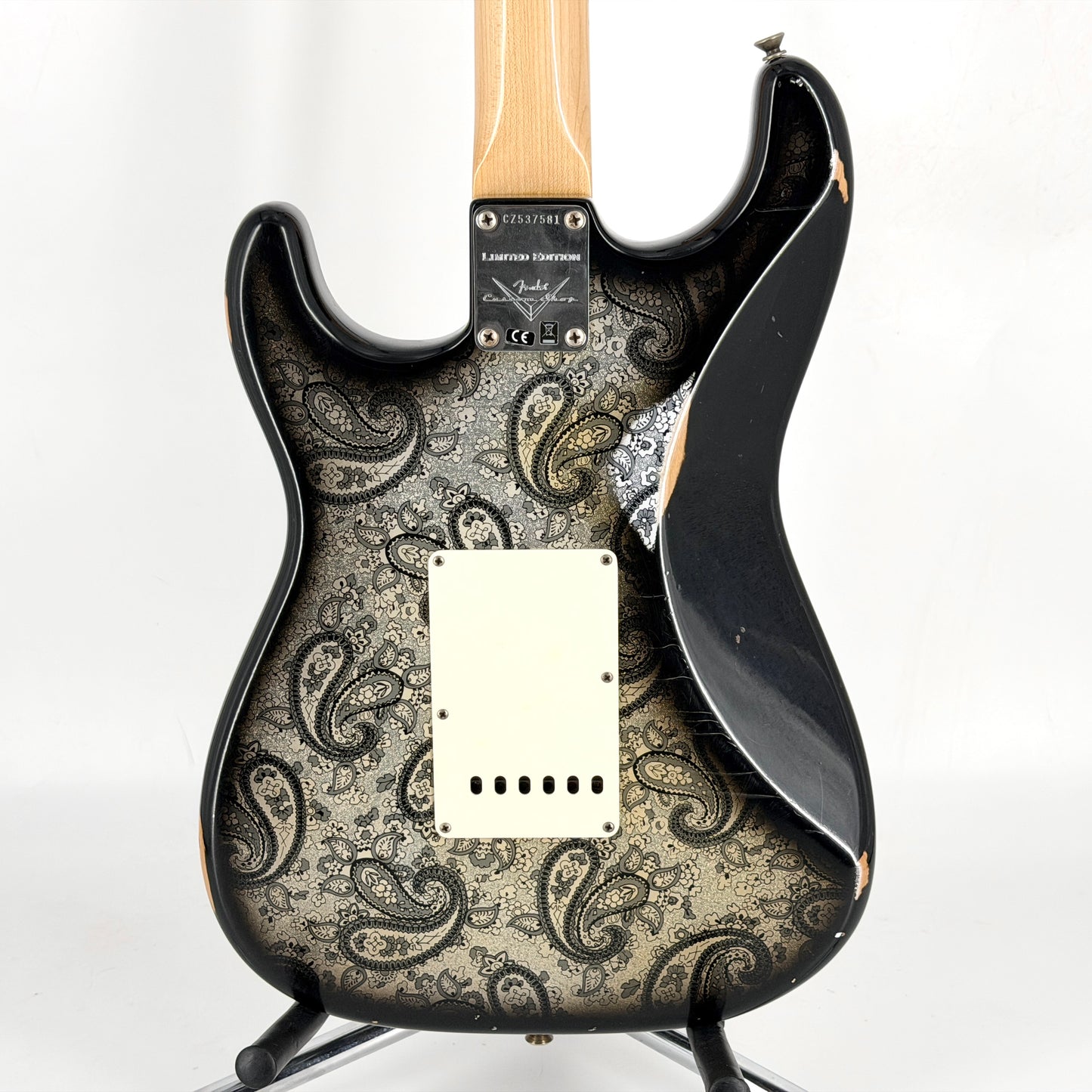 2018 Fender Custom Shop Limited Edition ’68 Stratocaster Relic - Black Paisley