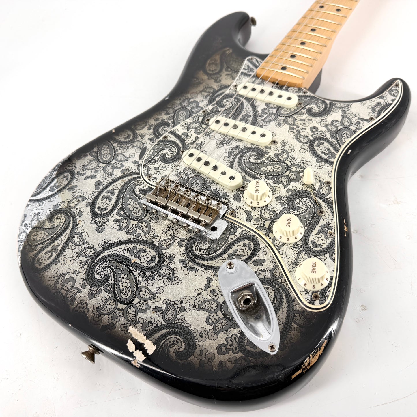 2018 Fender Custom Shop Limited Edition ’68 Stratocaster Relic - Black Paisley