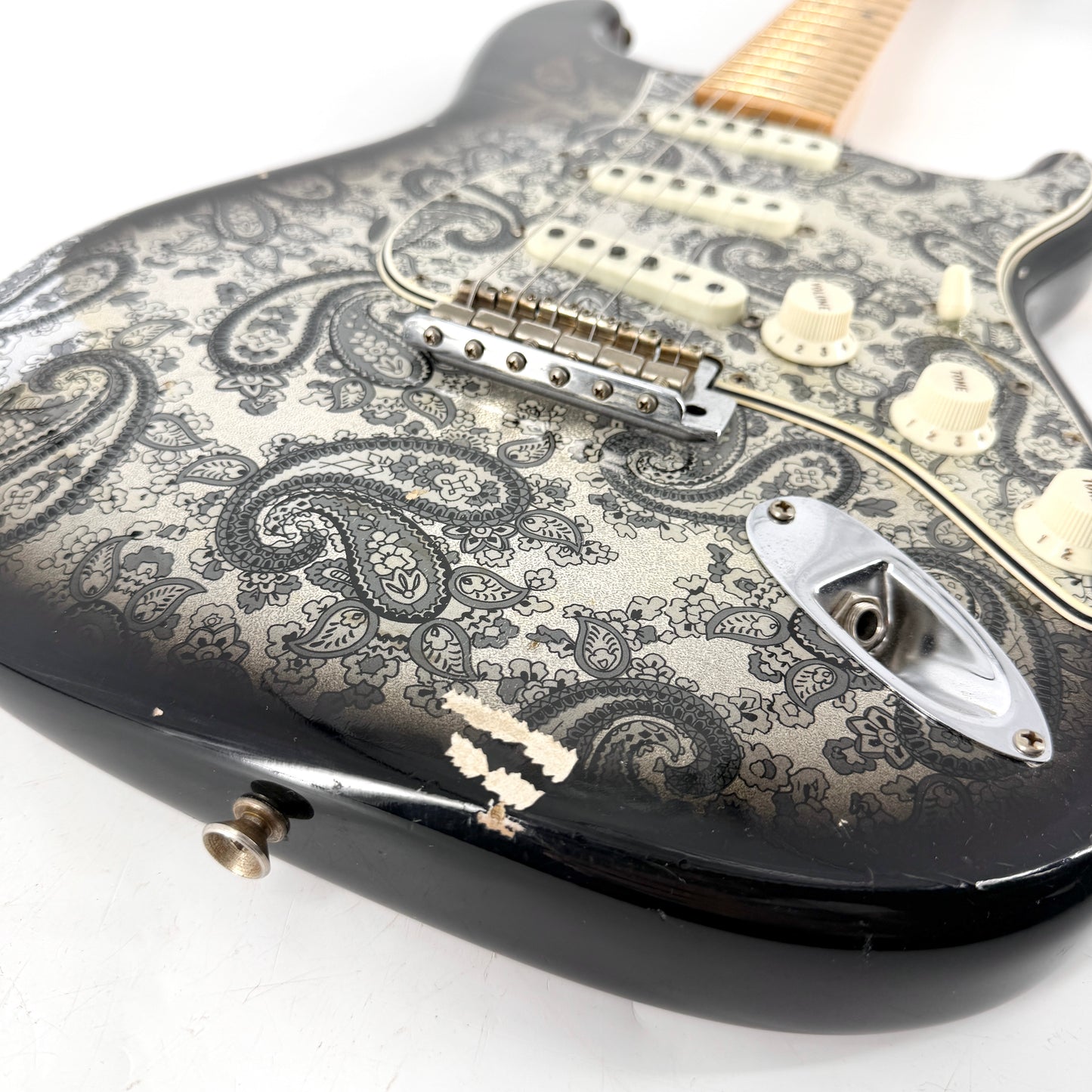 2018 Fender Custom Shop Limited Edition ’68 Stratocaster Relic - Black Paisley