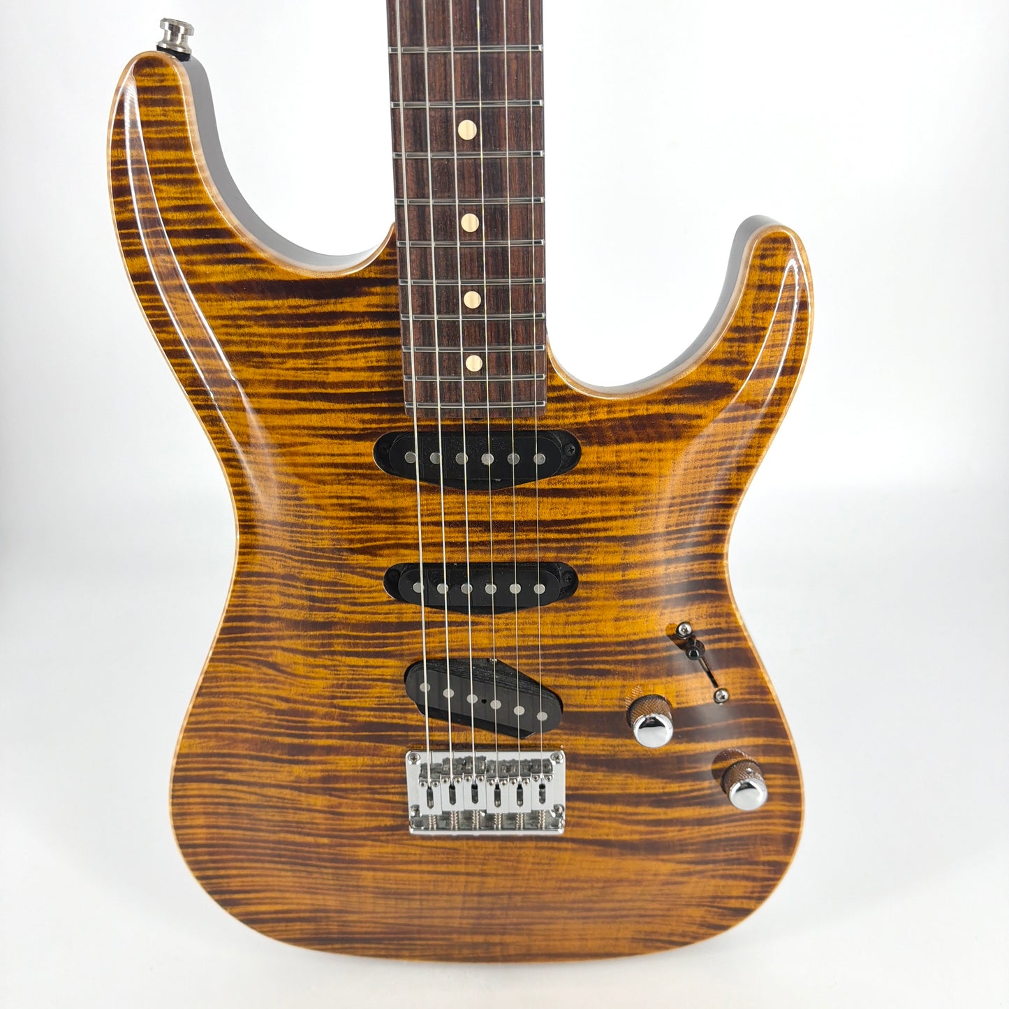 2004 Suhr Standard Carve Top - Bengal