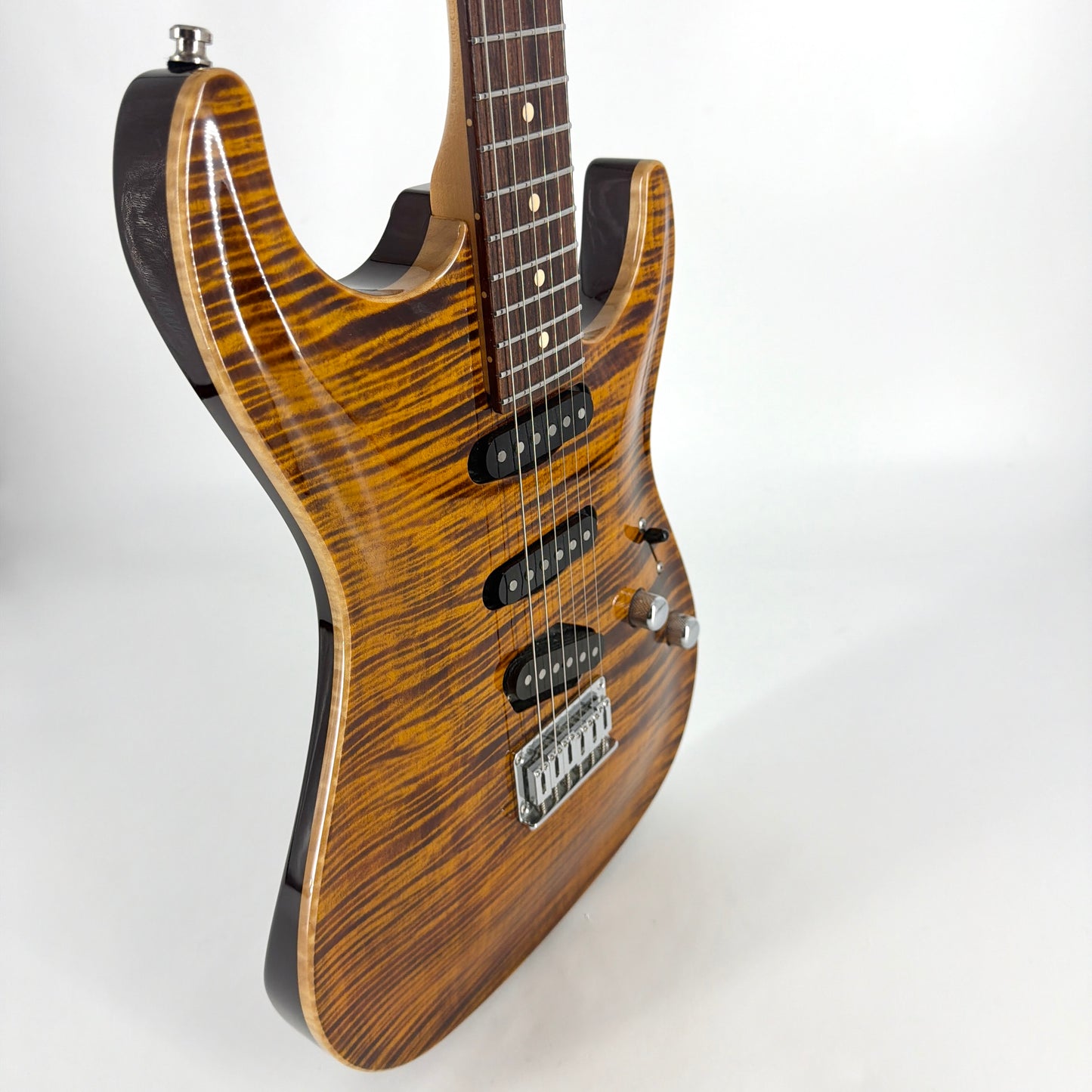 2004 Suhr Standard Carve Top - Bengal