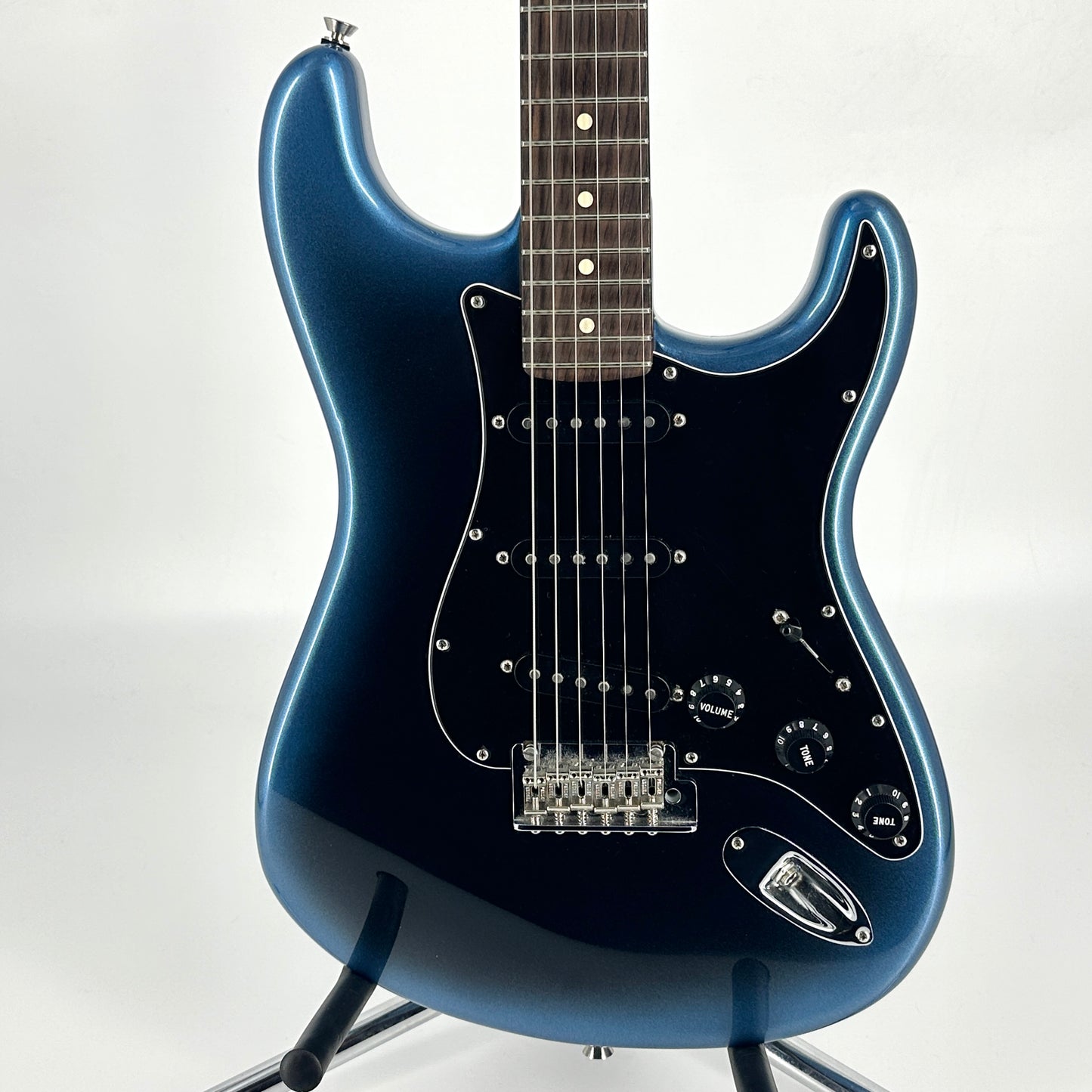 2021 Fender American Professional II Stratocaster – Dark Night