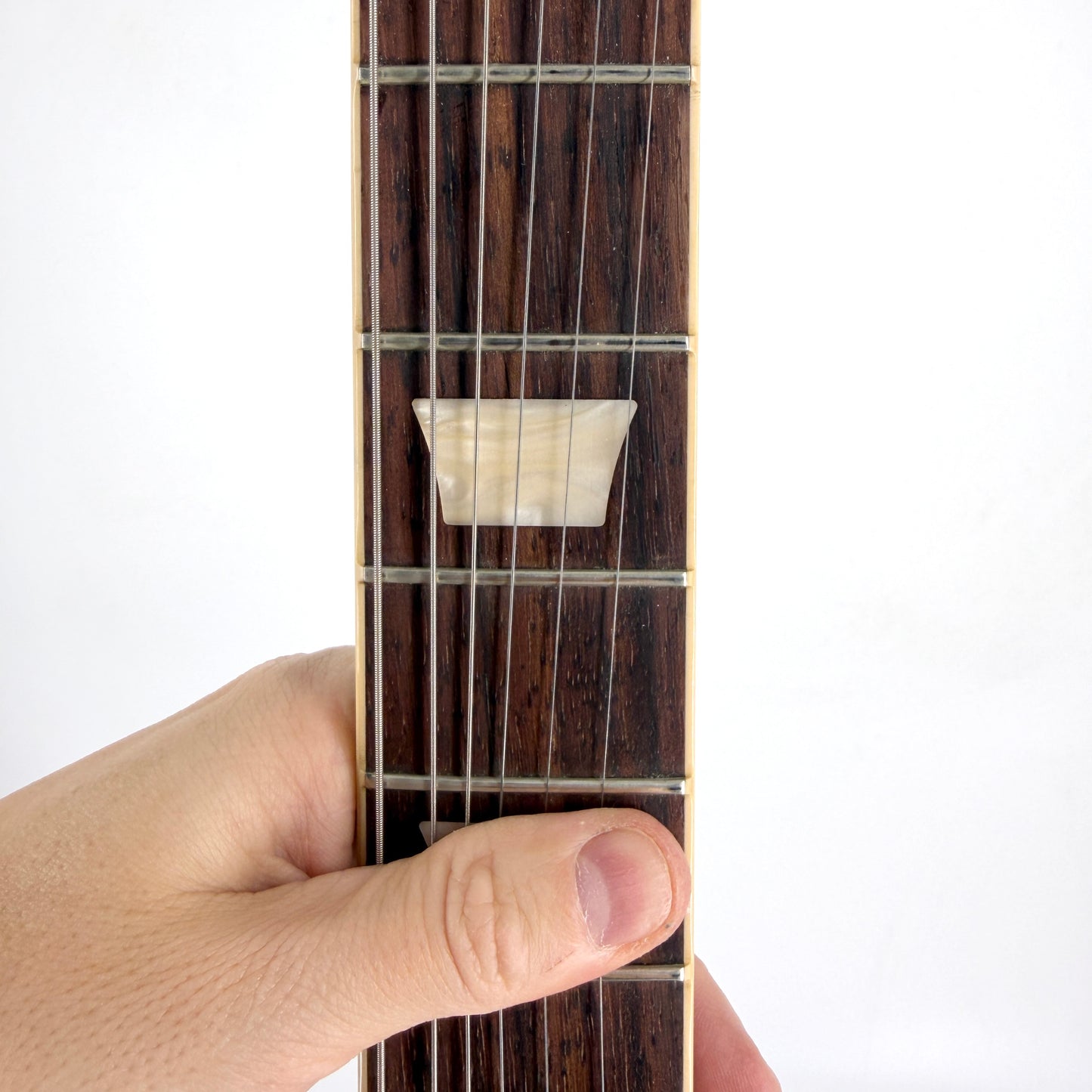 2022 Gibson Les Paul 70s Deluxe – Cherry Sunburst