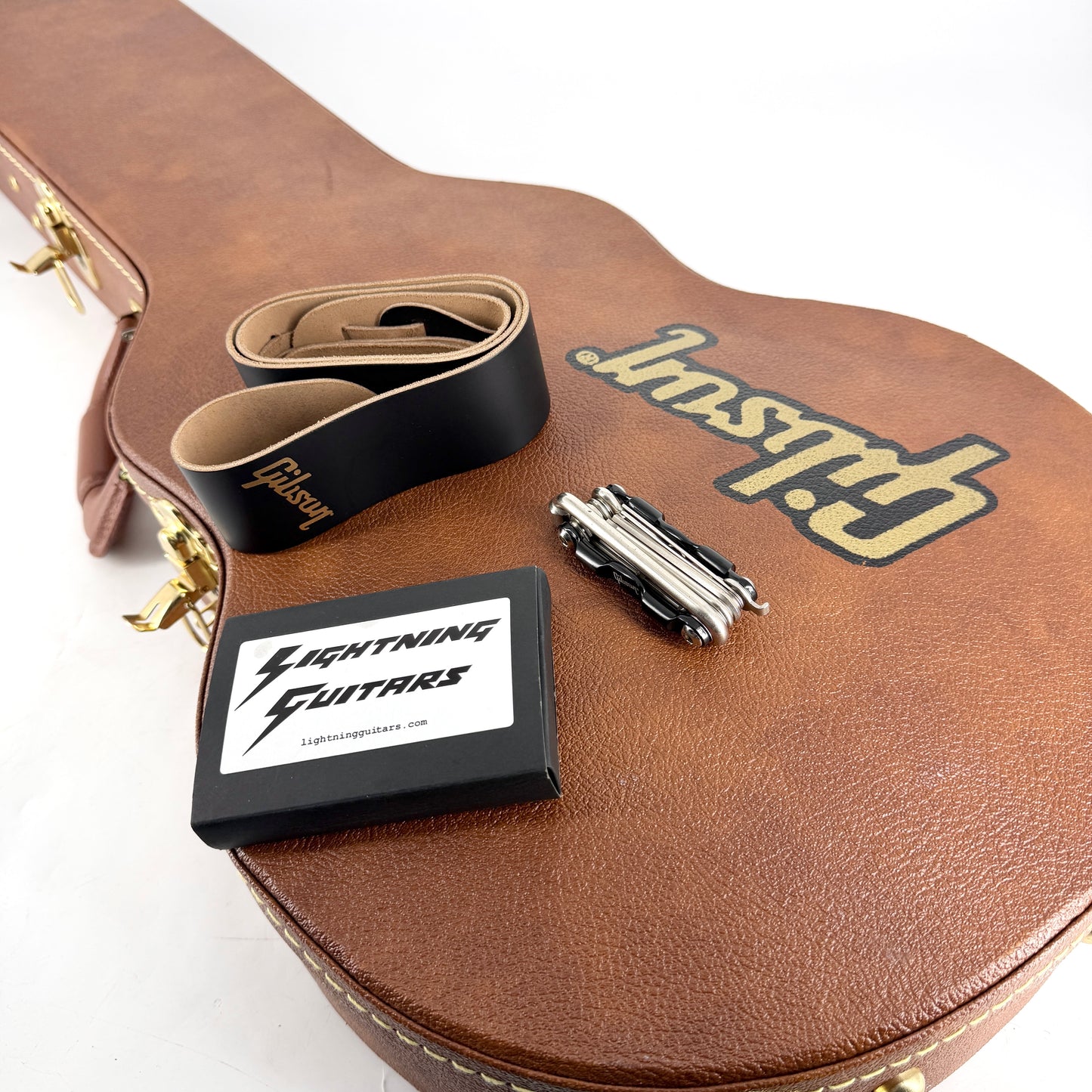 2022 Gibson Les Paul 70s Deluxe – Cherry Sunburst