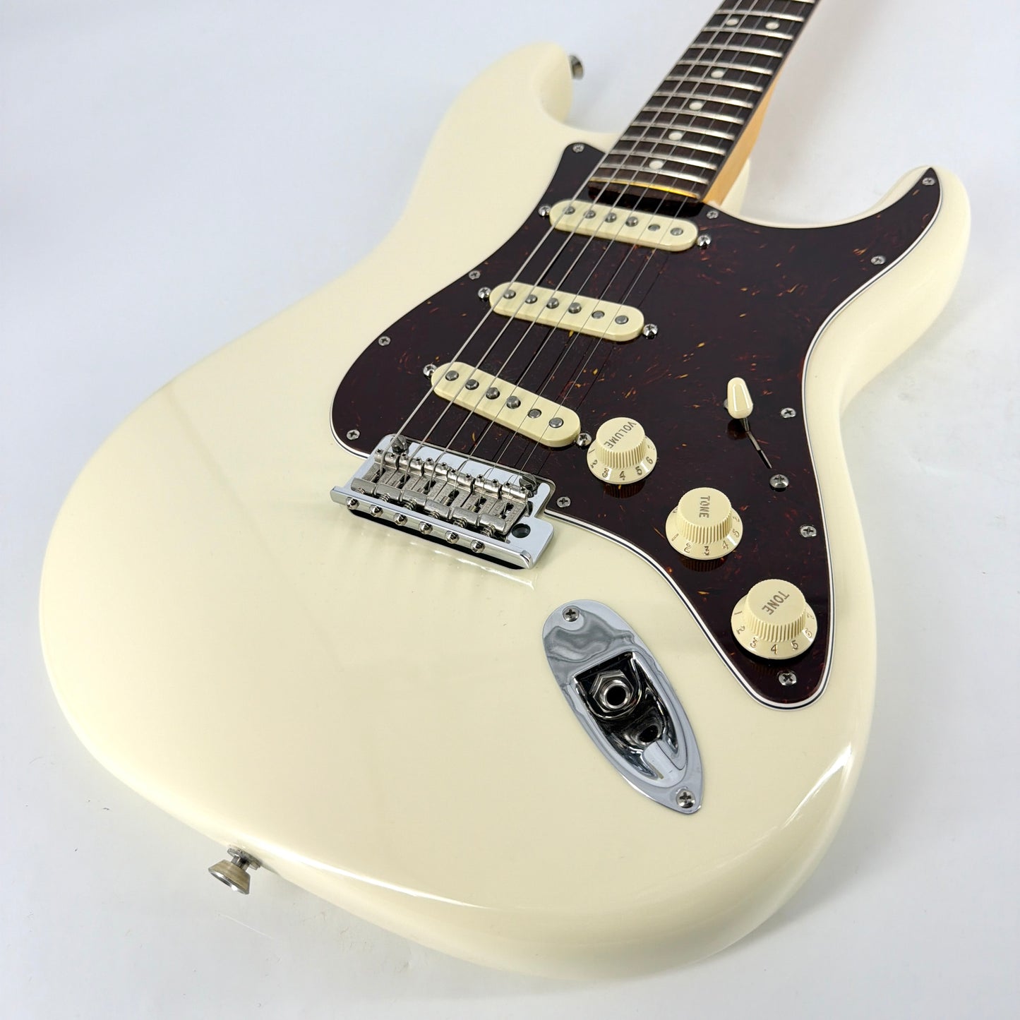 2022 Fender American Professional II Stratocaster – Olympic White
