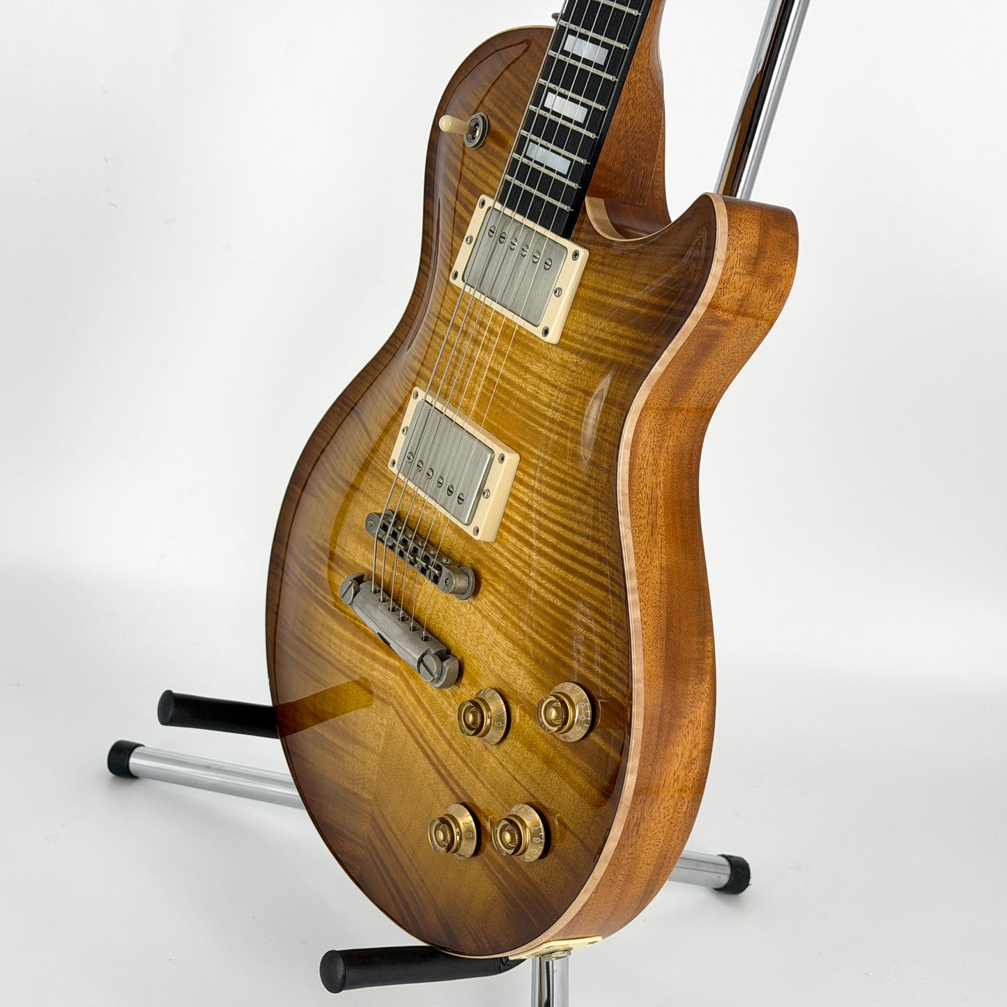 Patrick James Eggle Macon Singlecut – Buck Burst
