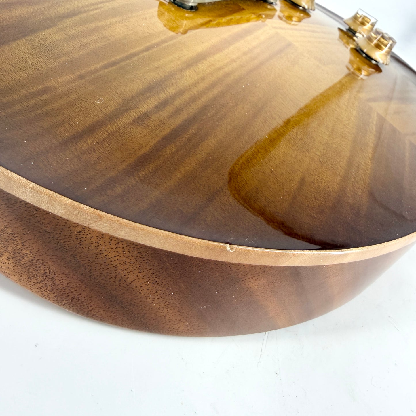 Patrick James Eggle Macon Singlecut – Buck Burst