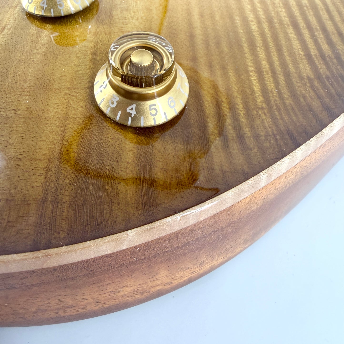 Patrick James Eggle Macon Singlecut – Buck Burst
