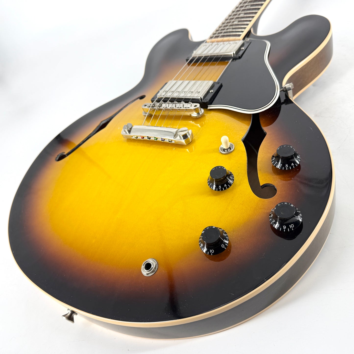 2008 Gibson ES-335 – Vintage Sunburst