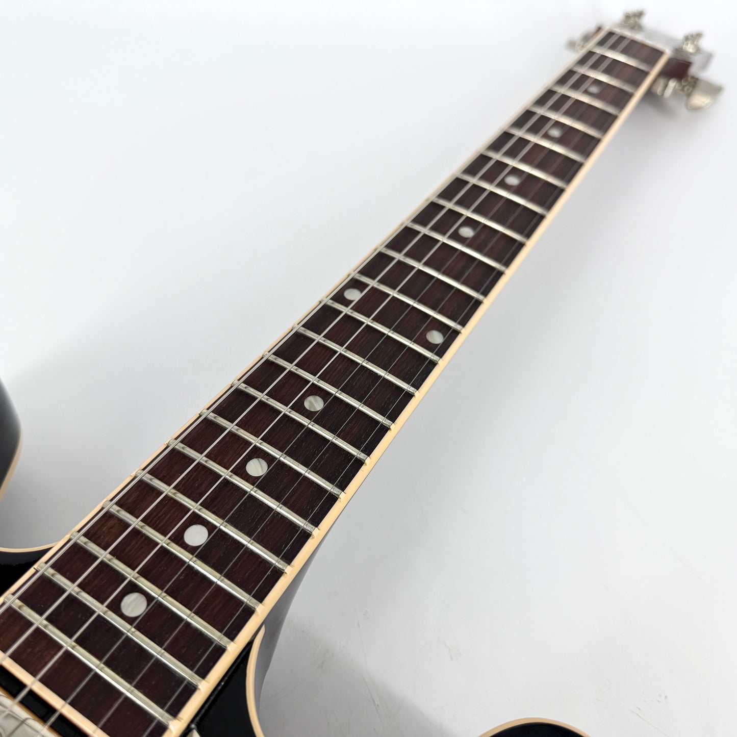 2008 Gibson ES-335 – Vintage Sunburst