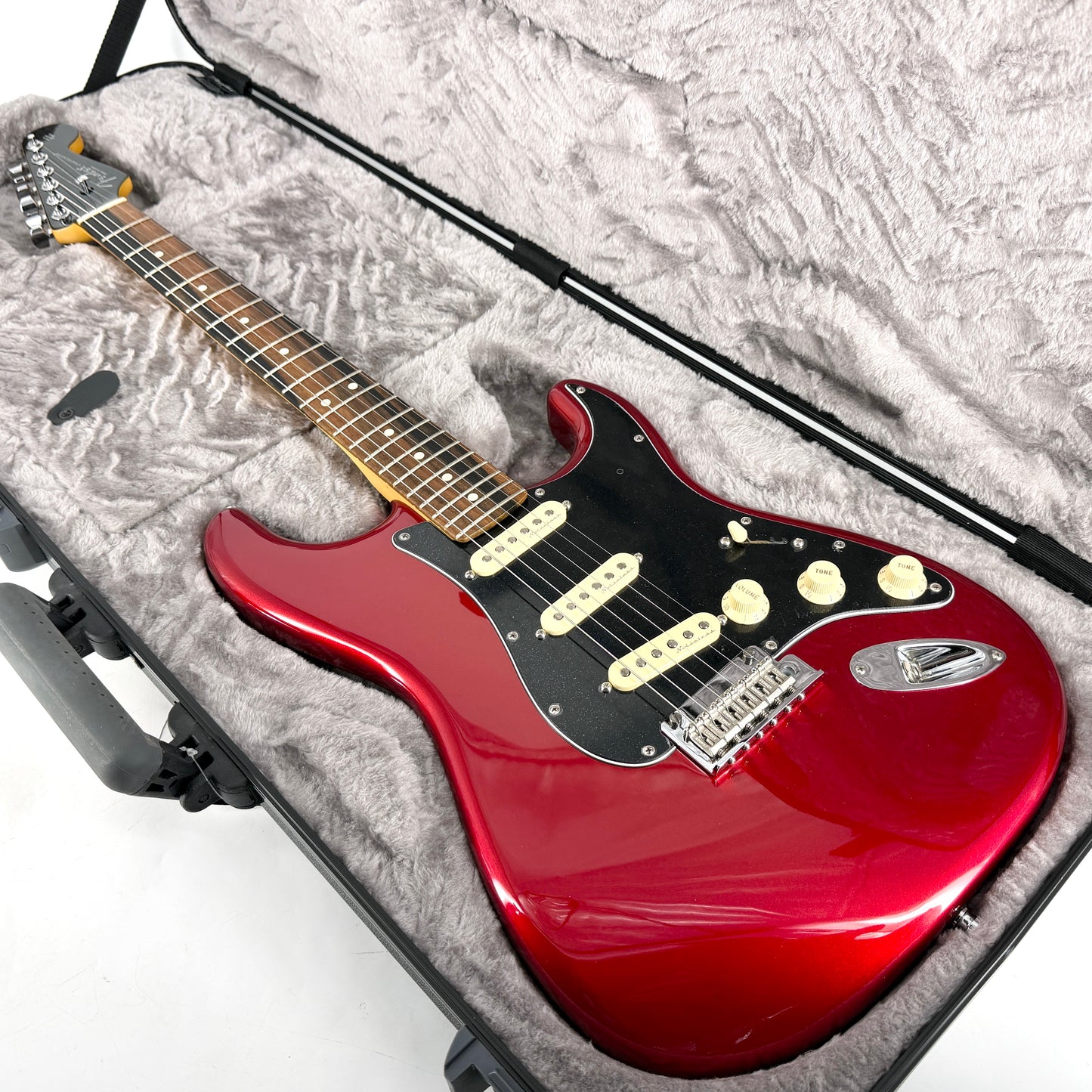 2023 Fender Limited Edition American Professional II Stratocaster - Candy Apple Red